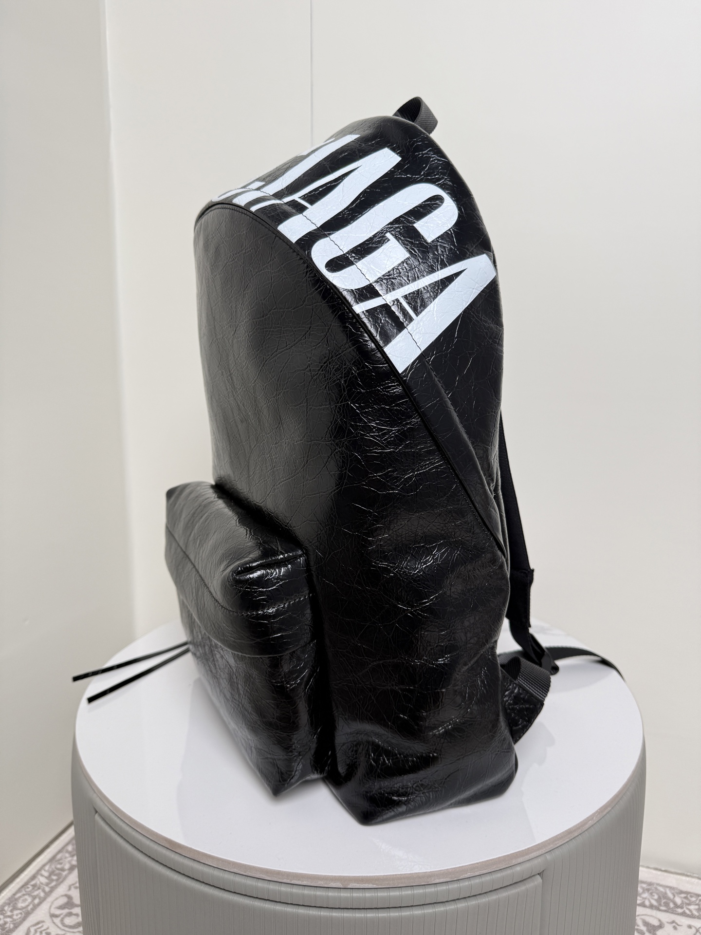 Balenciaga Style Black Leather Bag style reference detail image 3 from source 776211