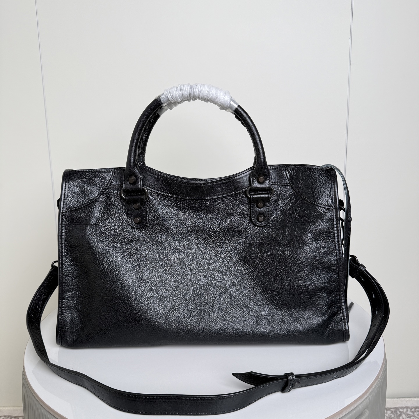 BALENCIAGA 2025新作 大型シティバッグ ブラック