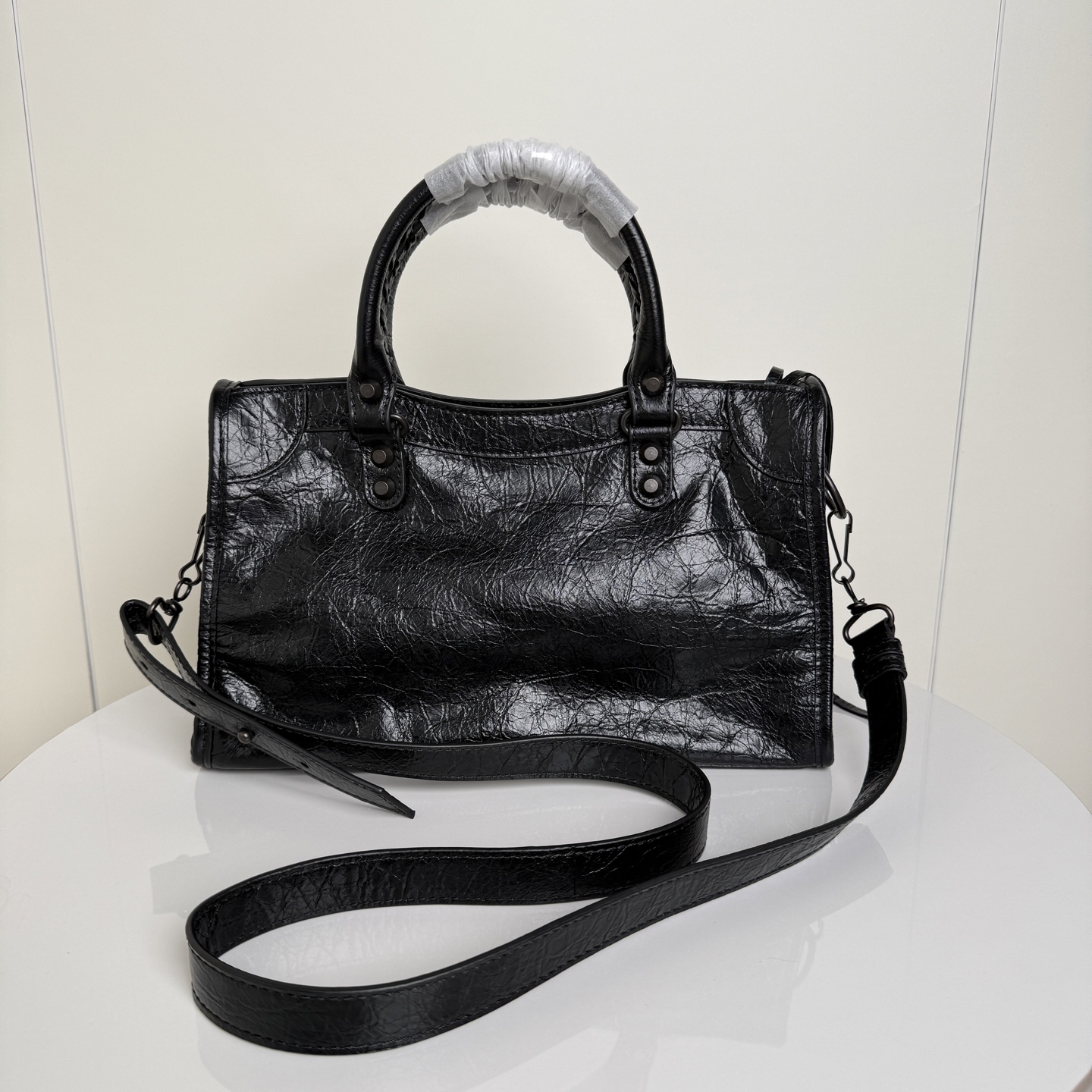 BALENCIAGA LE CITY 中型机车包 - 洗練されたスタイル