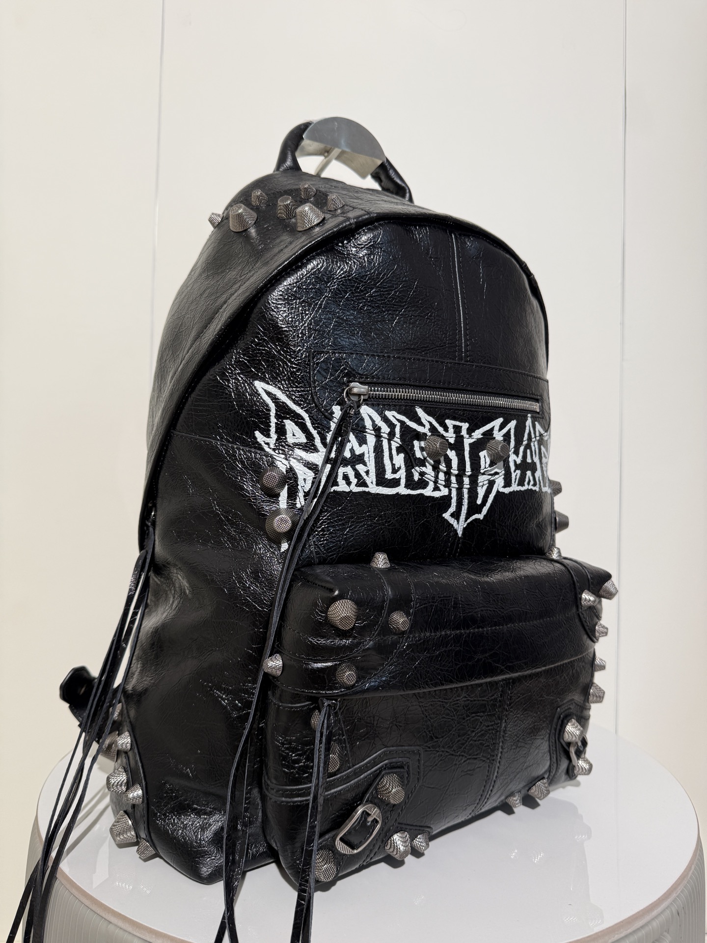 Balenciaga Style Leather Bag style reference detail image 3 from source 776210