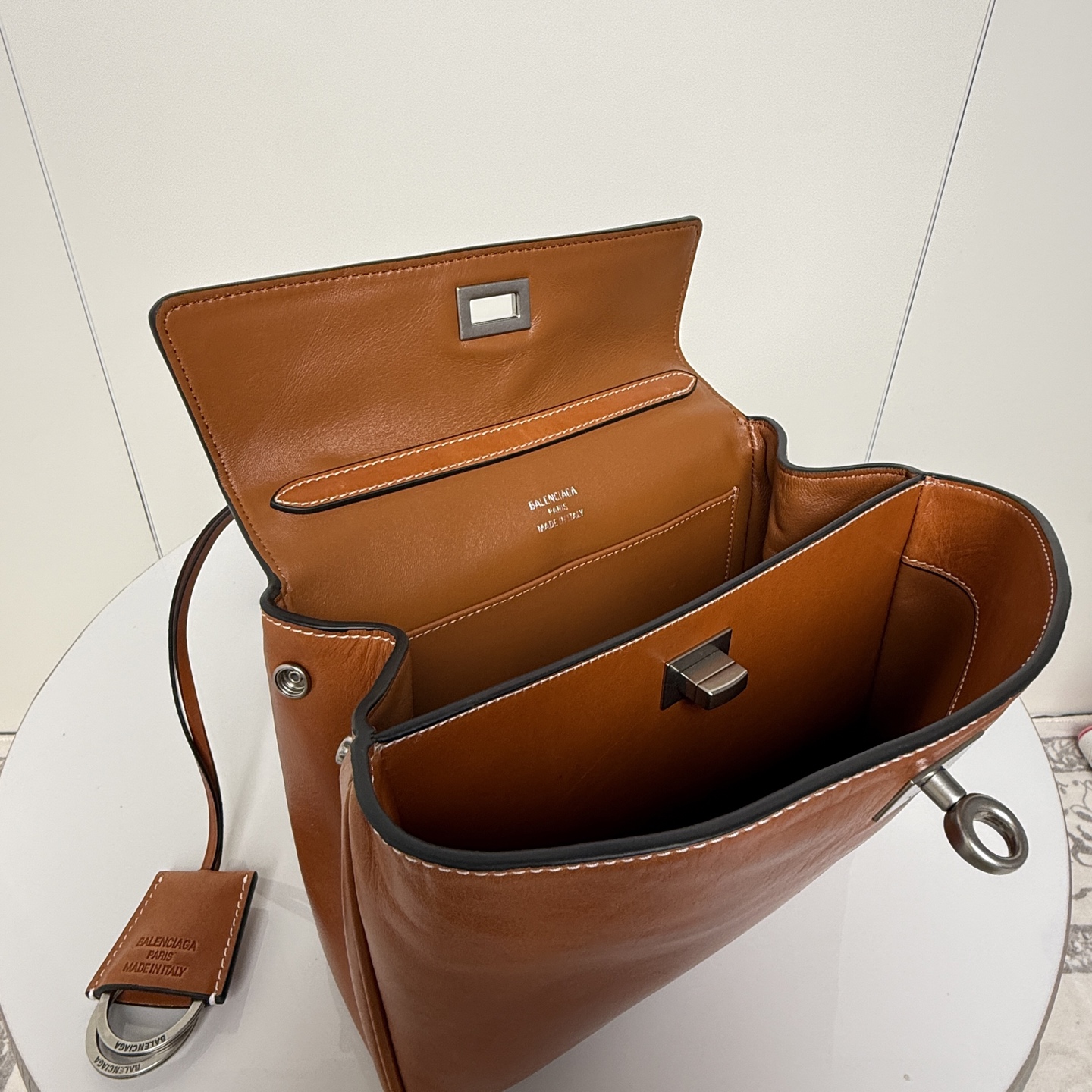 Balenciaga Rodeo 油蜡皮 大容量トートバッグ