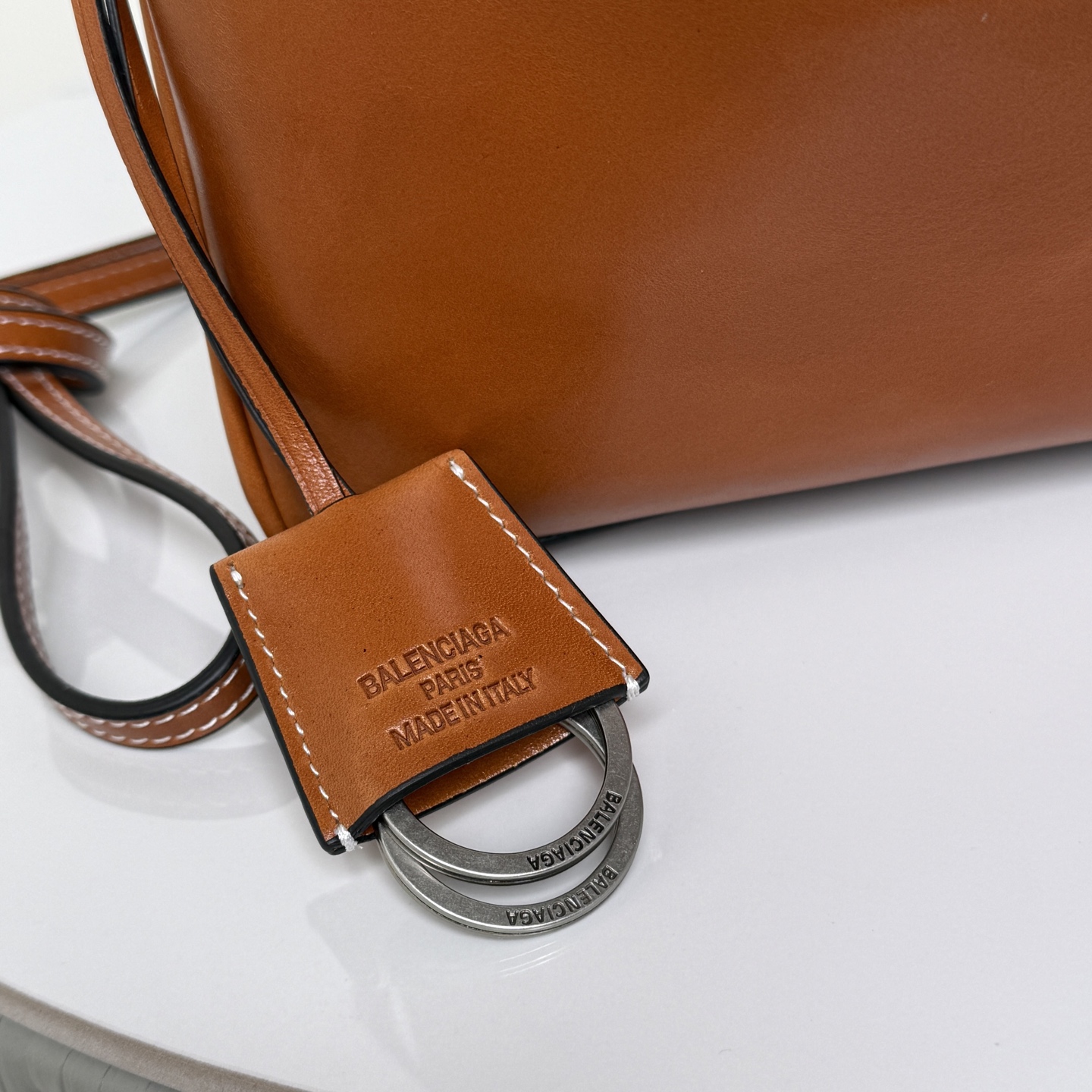 Balenciaga Rodeo 油蜡皮 大容量トートバッグ