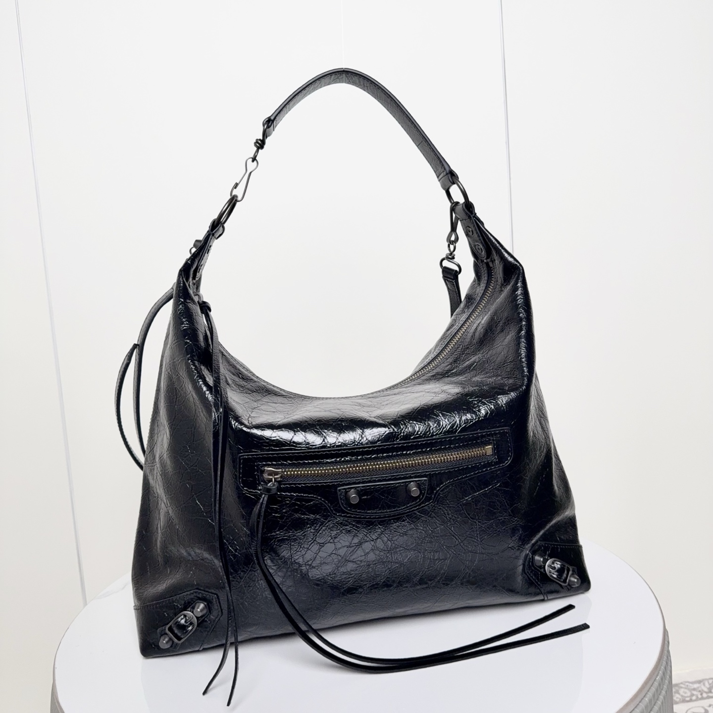 Balenciaga Le City Hoboバッグ - クラシックでスタイリッシュなデザイン