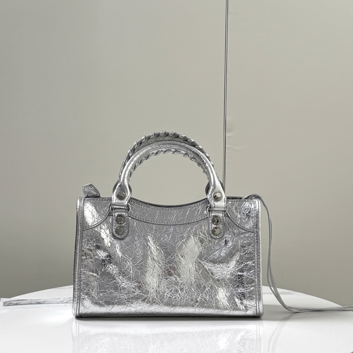 バレンシアガ Le City シルバー機車バッグ