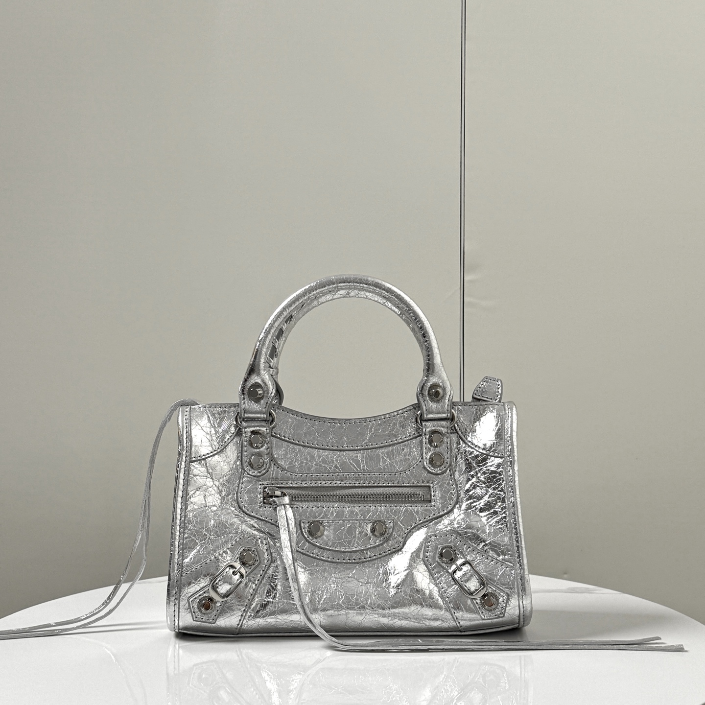 バレンシアガ Le City シルバー機車バッグ