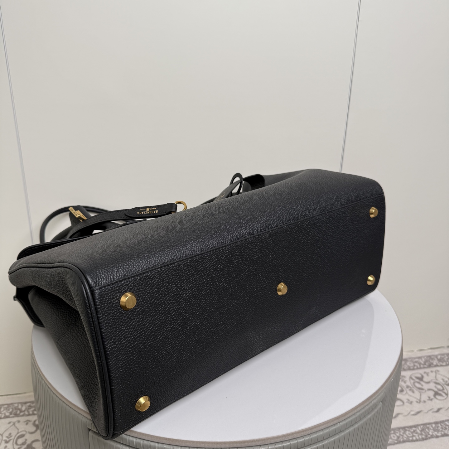 Balenciaga Style Black Leather Top Handle Bag Bags Top Handle Bag detail image 7 from source 776269