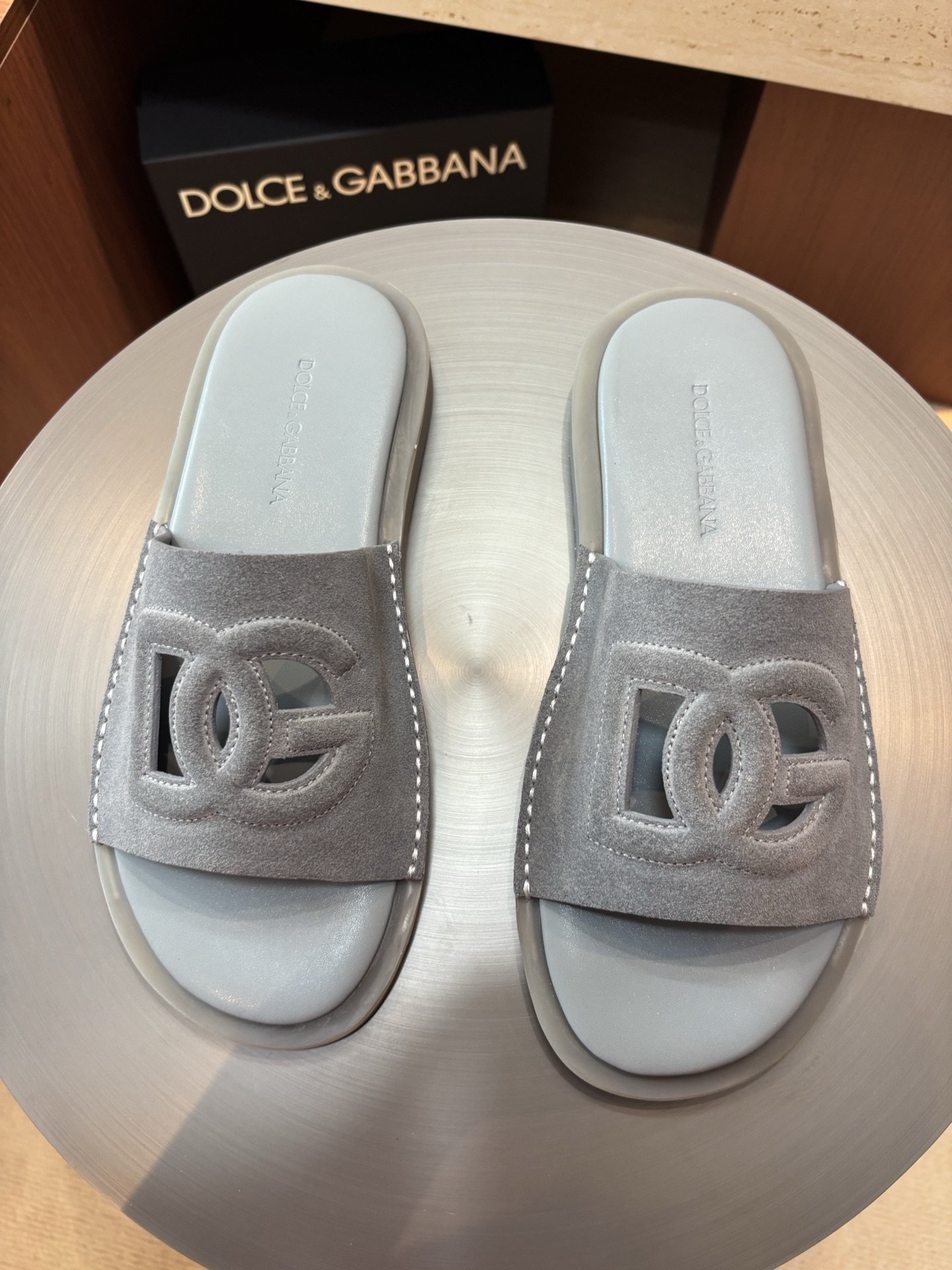 Dolce&Gabbana Men's Leather Logo Slides Sandals 3 i1746986521045 661 0 1