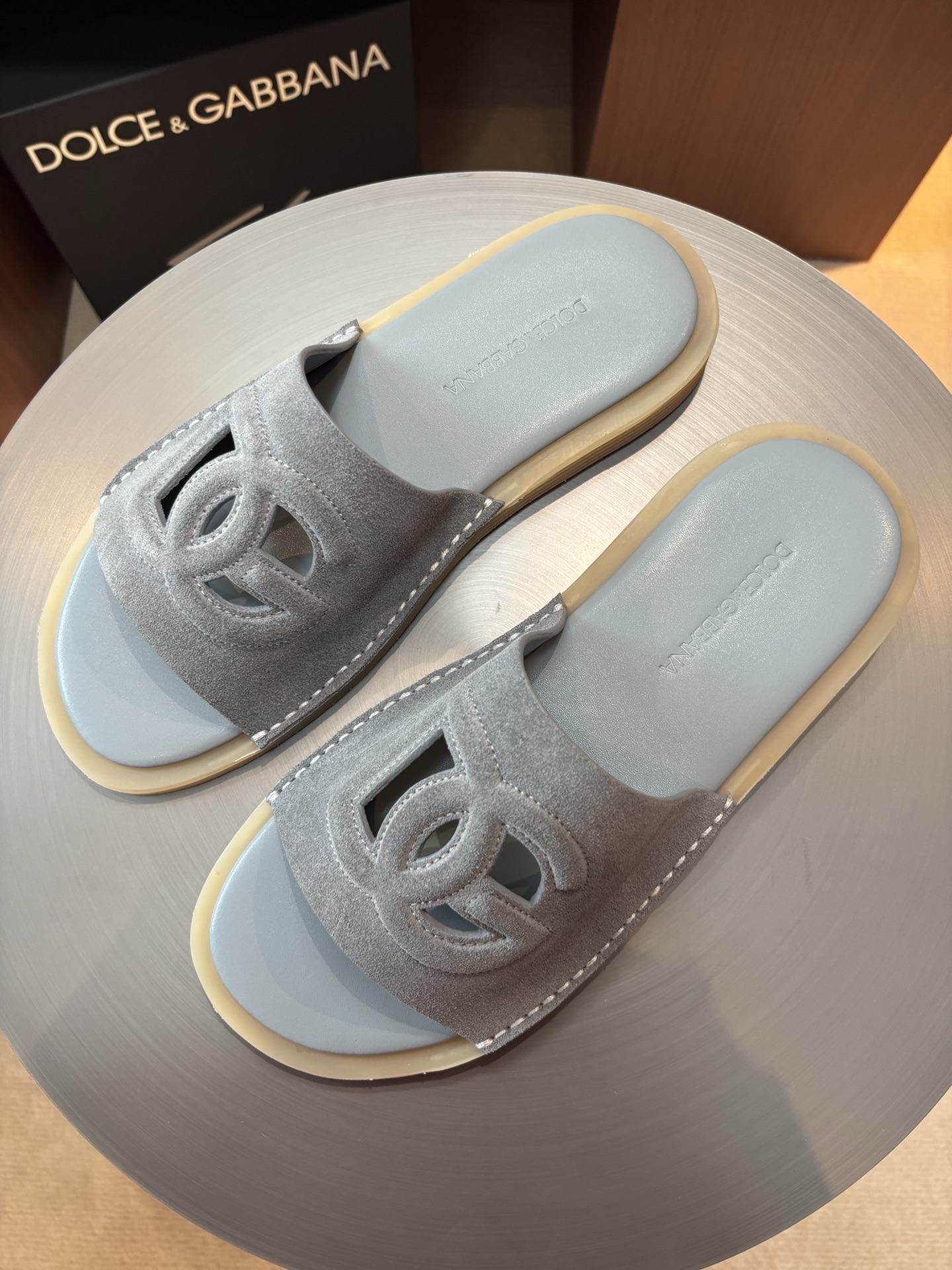 Dolce & Gabbana DG Logo Leather Men's Slides Sandals, Light Blue 2 i1746986582599 9364 0 0