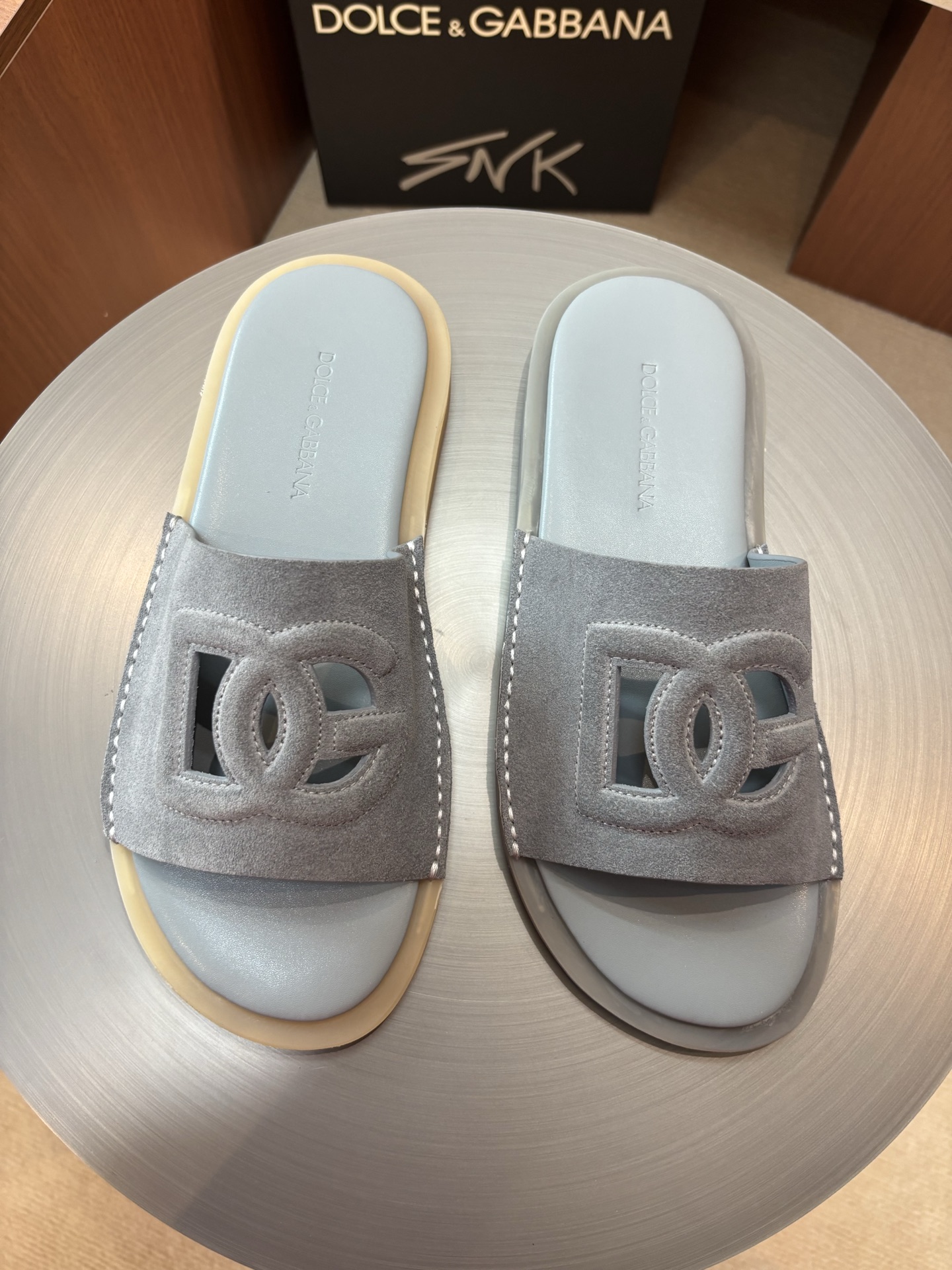 Dolce & Gabbana DG Logo Leather Men's Slides Sandals, Light Blue 7 i1746986584763 7847 0 5