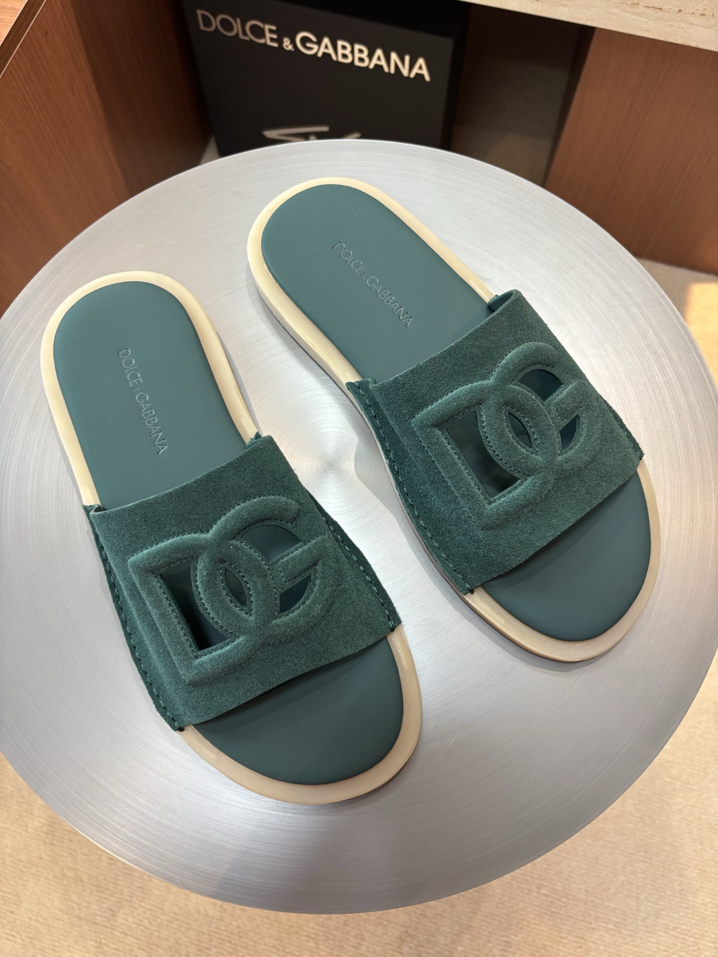 Dolce & Gabbana Men's DG Logo Leather Slides Sandals, Green, Size 39-44 2 i1746986640814 9152 0 0
