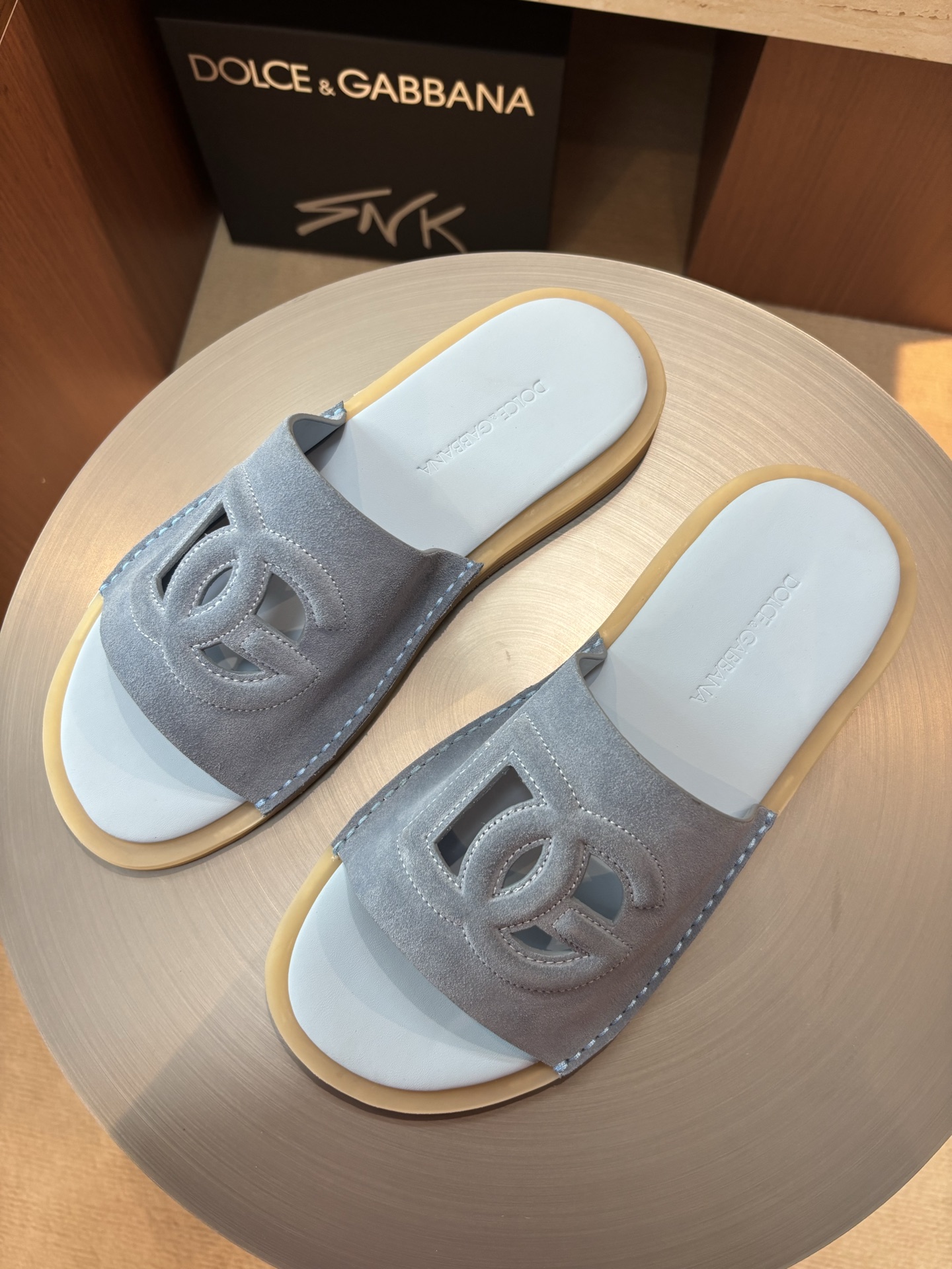Dolce & Gabbana Men's Leather Logo Slides Sandals, Gray, Sizes 39-44 2 i1746986662947 3347 0 0