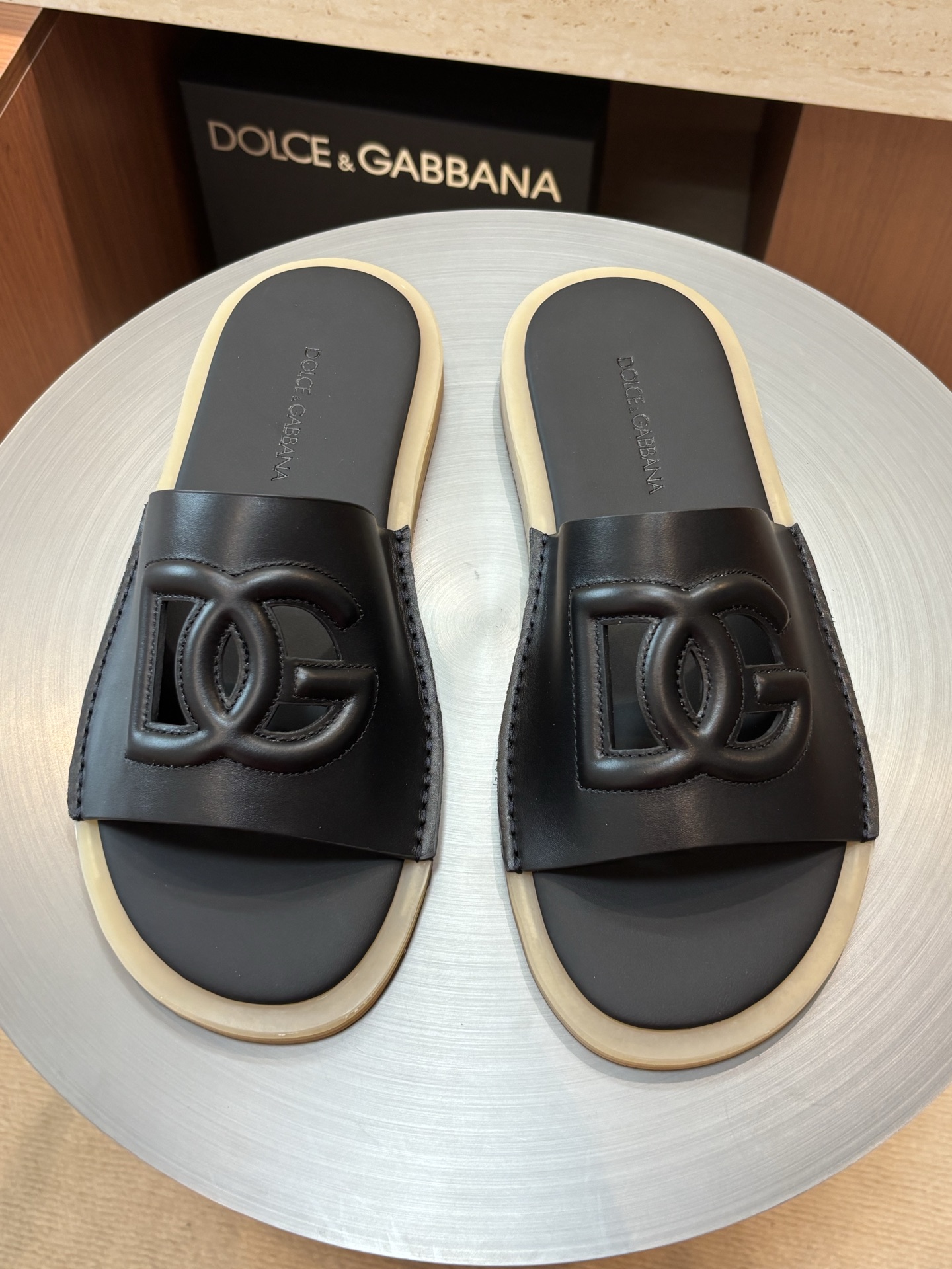 Dolce&Gabbana Leather Logo Slides for Men, Black Calfskin Summer Sandals 3 i1746986801069 3395 0 1
