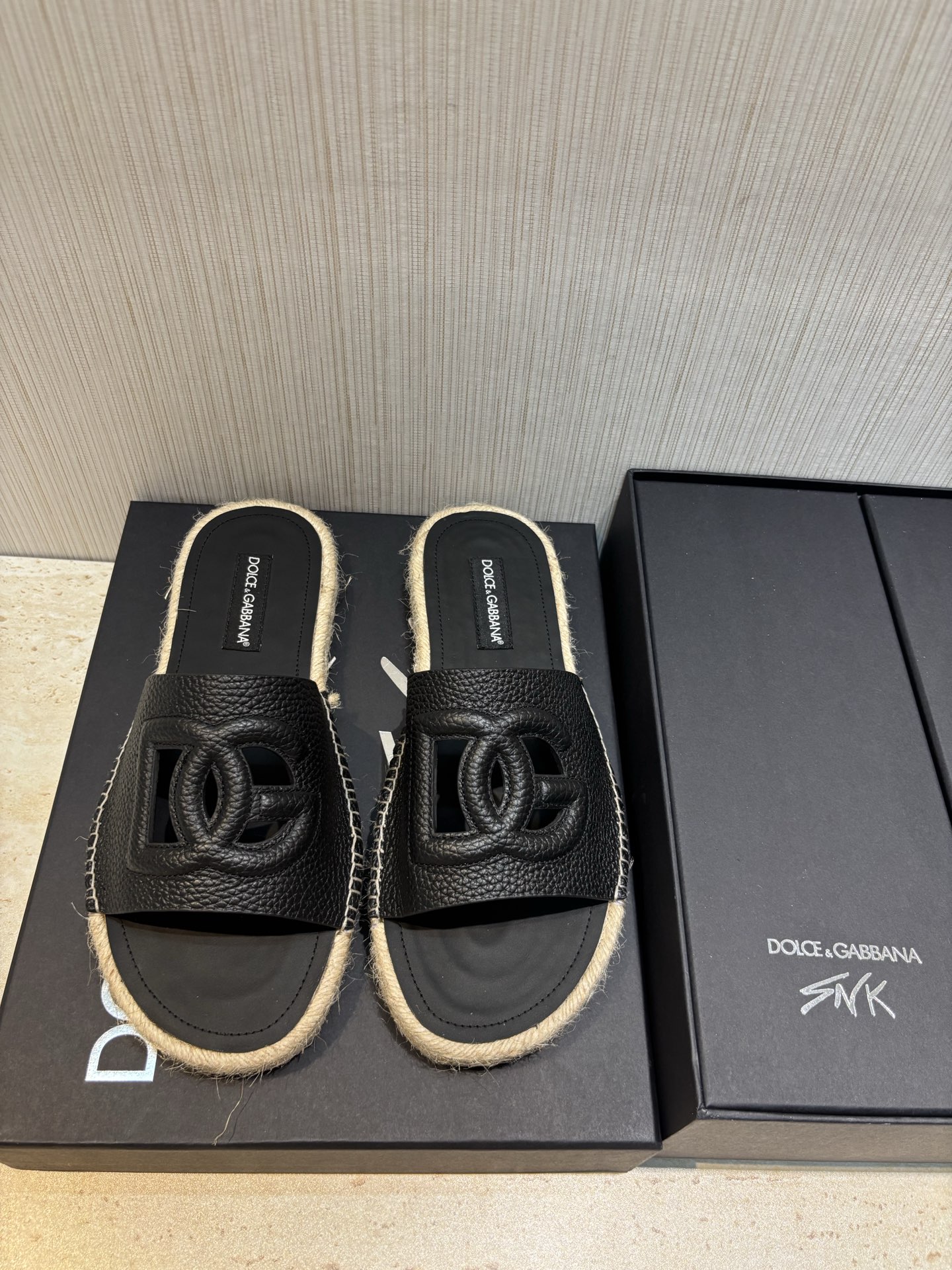 Dolce & Gabbana Men's Leather Logo Espadrille Slides Summer Sandals 2 i1748885133503 101 0 0