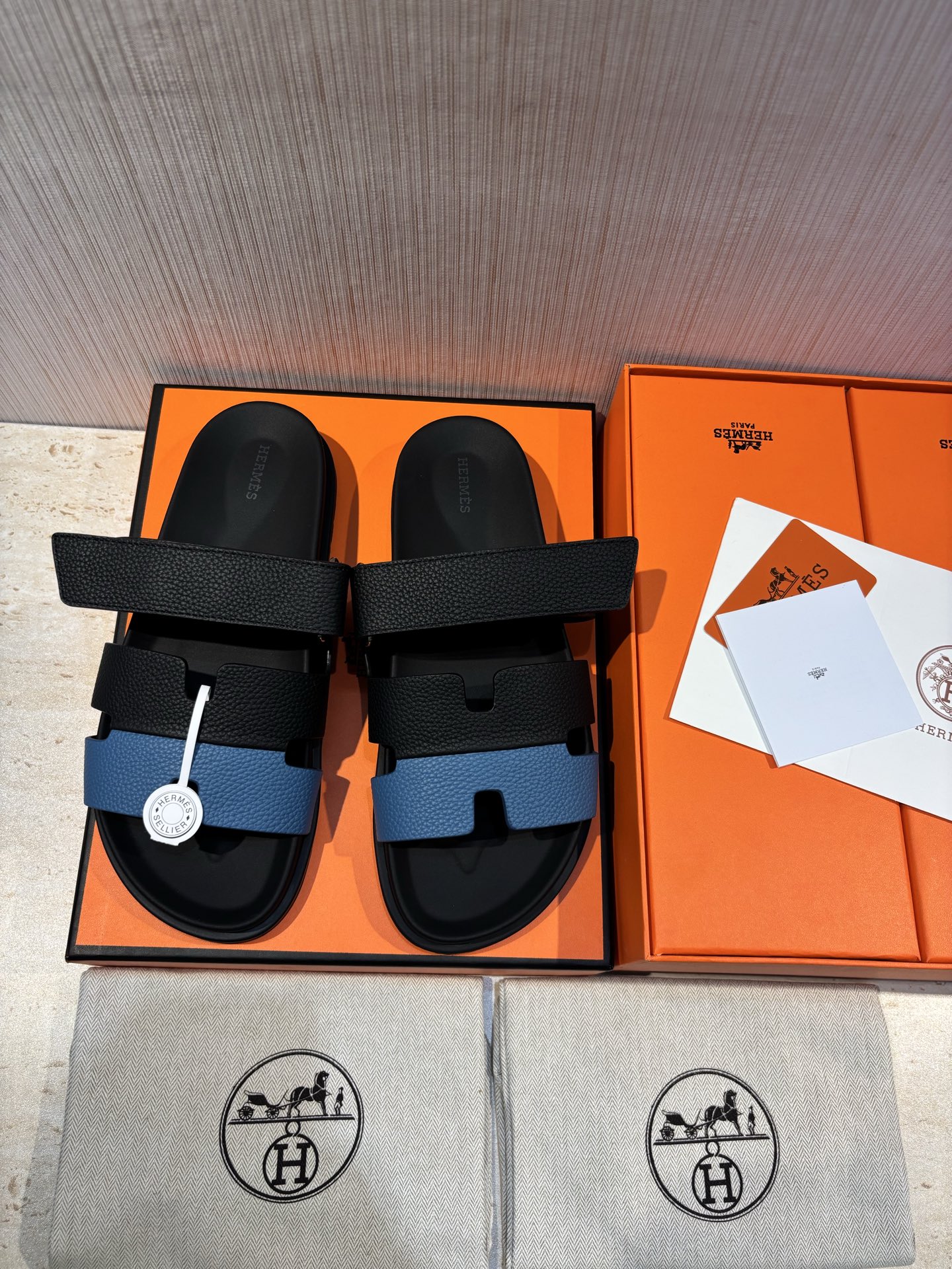 NO:351542,New men's shoes second uncle's series to be updated,19860909新款男鞋二舅拖系列待更新,,Men's shoes