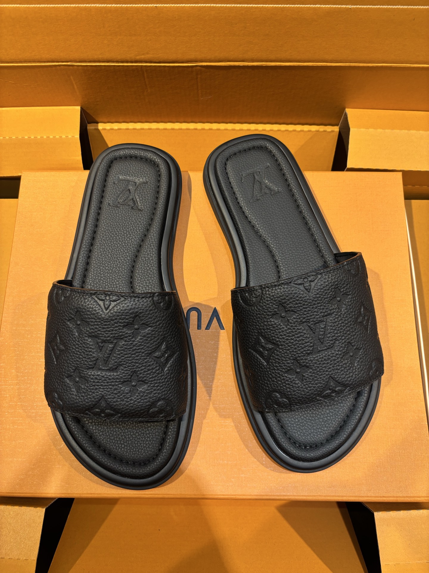 Louis Vuitton Oasis Sandalias Hombre Monograma Piel de Becerro Negro