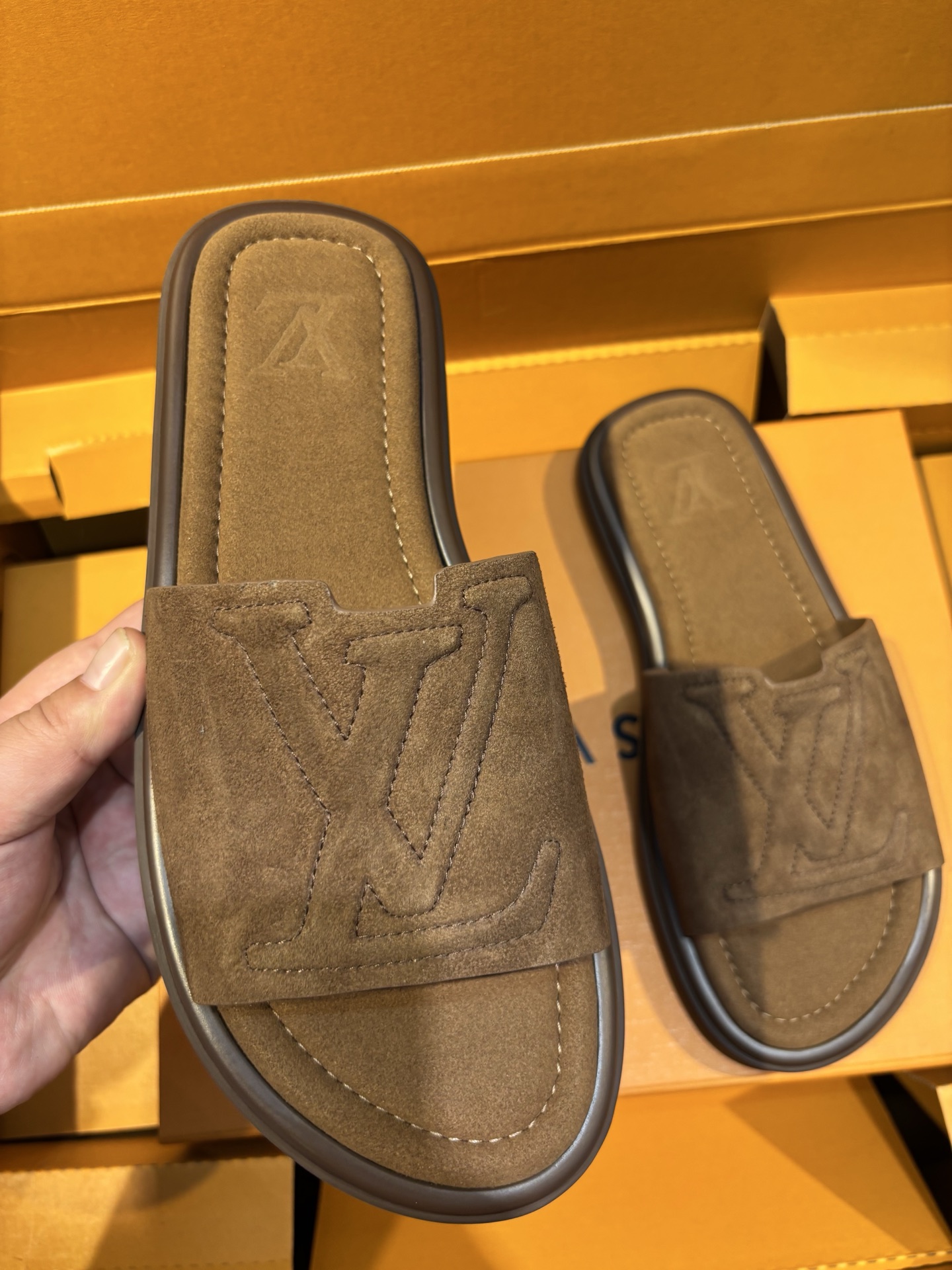 Louis Vuitton Oasis Monogram Leather Sandals | Summer Comfort & Style 4 i1750076313275 1558 0 2