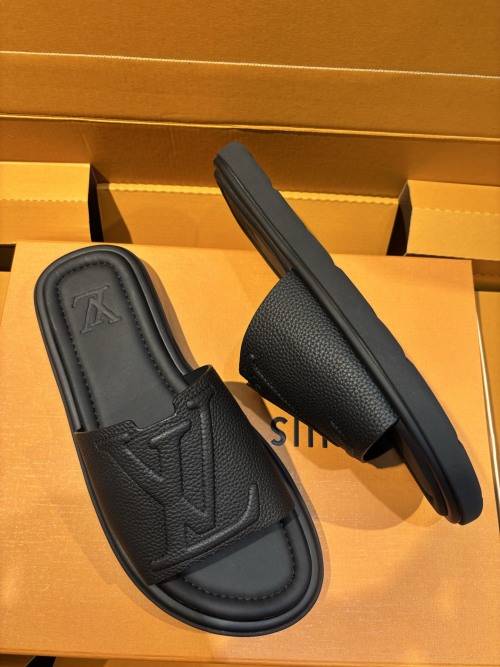 Louis Vuitton Oasis Monogram Leather Sandals Comfortable Summer Slides 1 Louis Vuitton Oasis Monogram Leather Sandals Comfortable Summer Slides