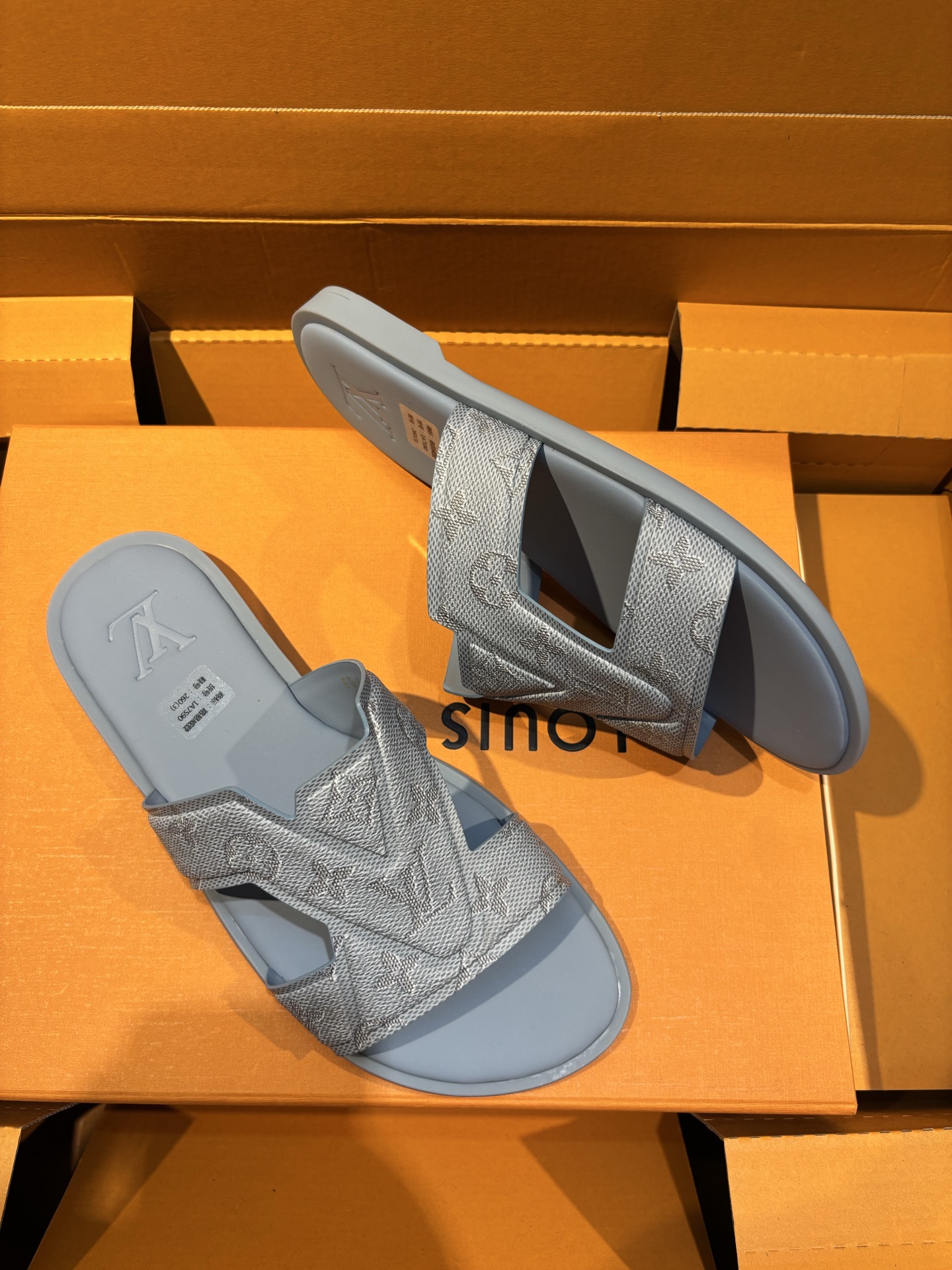 Louis Vuitton Oasis Monogram Leather Sandals, Stylish and comfortable 4 i1750076604581 7386 0 2