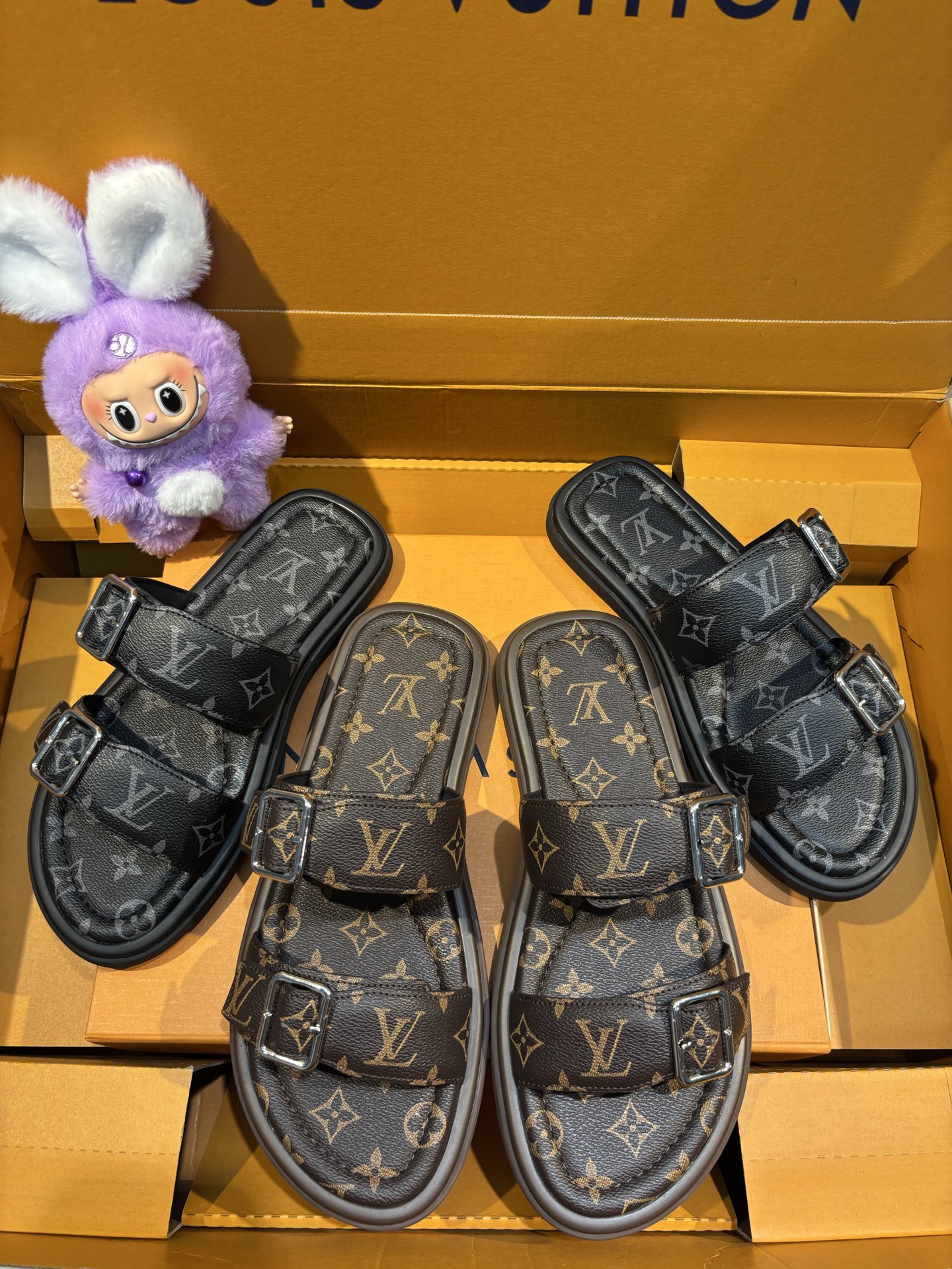 NO:353431,Photo series,19860909组图系列,,Men's shoes