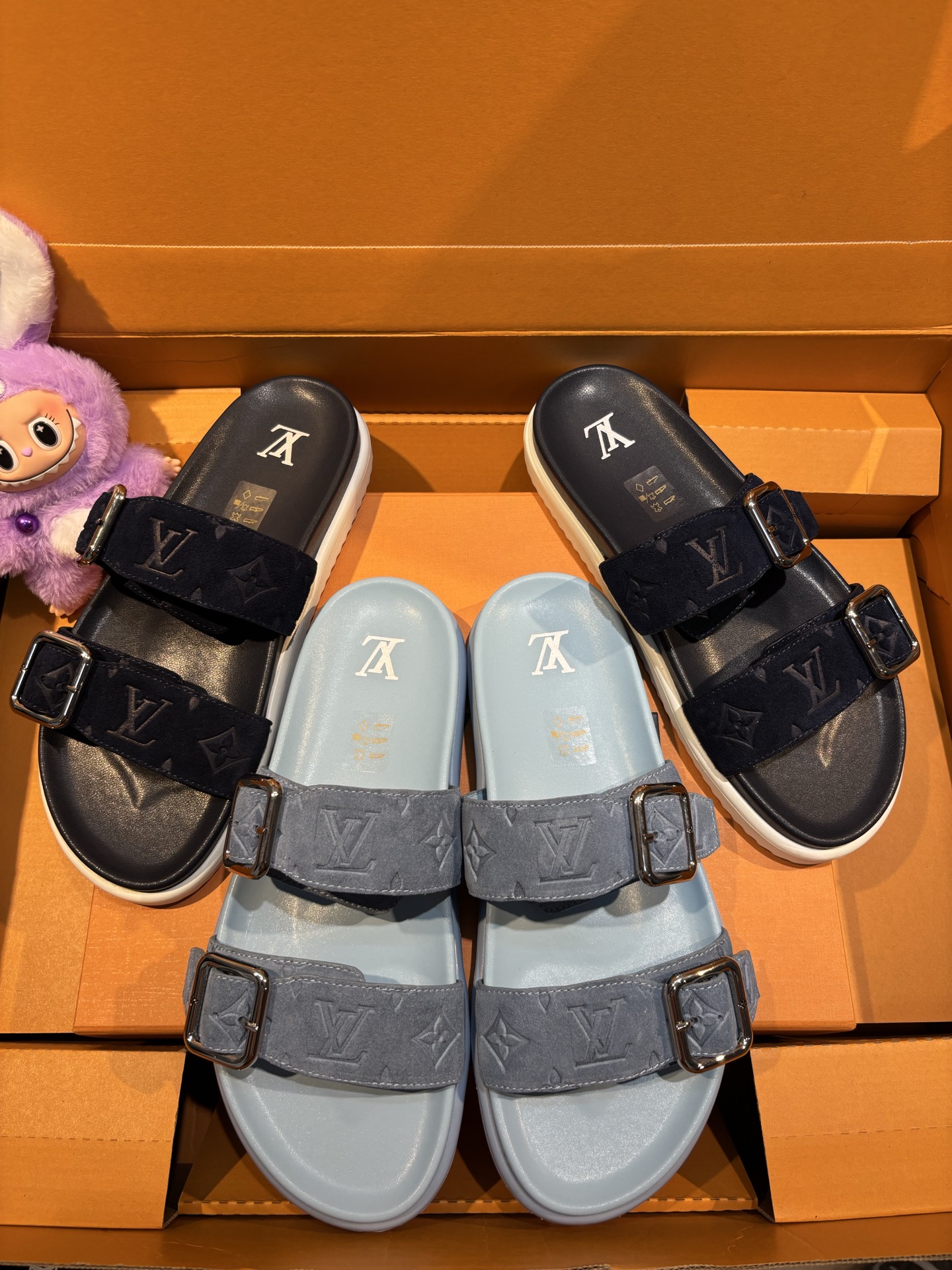 NO:358372,Collection series,19860909合集系列,,Men's shoes