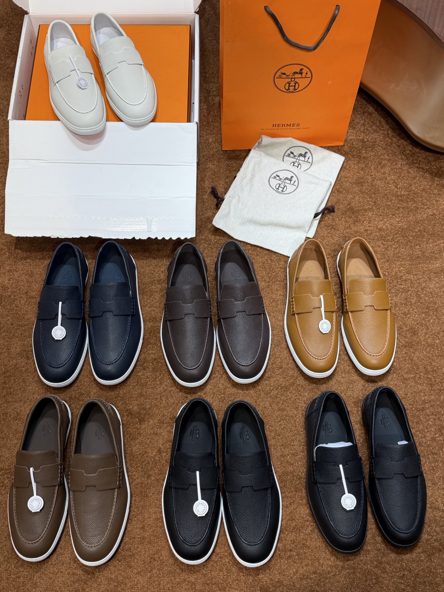 NO:639644,New treat updates,19860909新款待更新,,Men's shoes