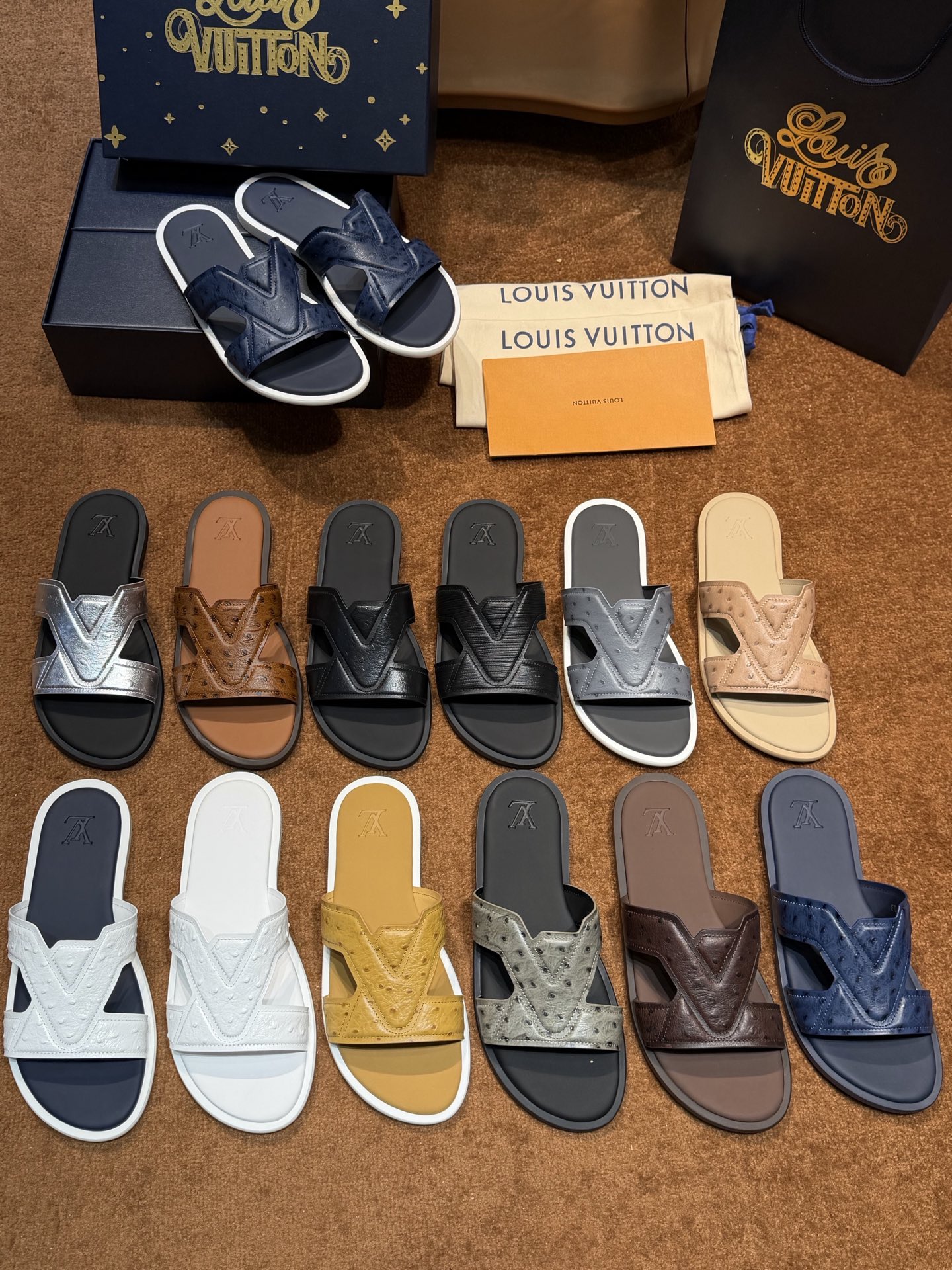 LV Style Canvas Men's Shoes style reference detail image 7 from source 780893
