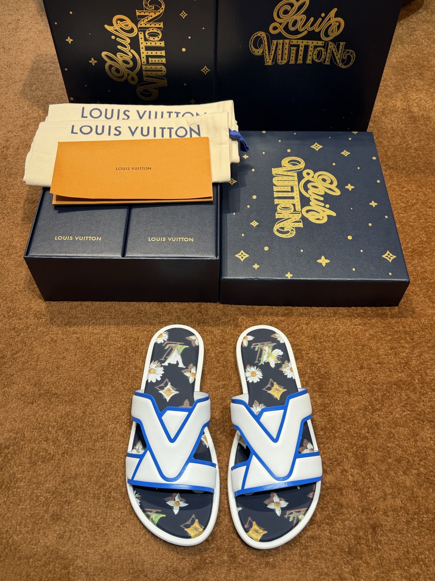 루이비통 신발 98204 Louis Vuitton Shoes