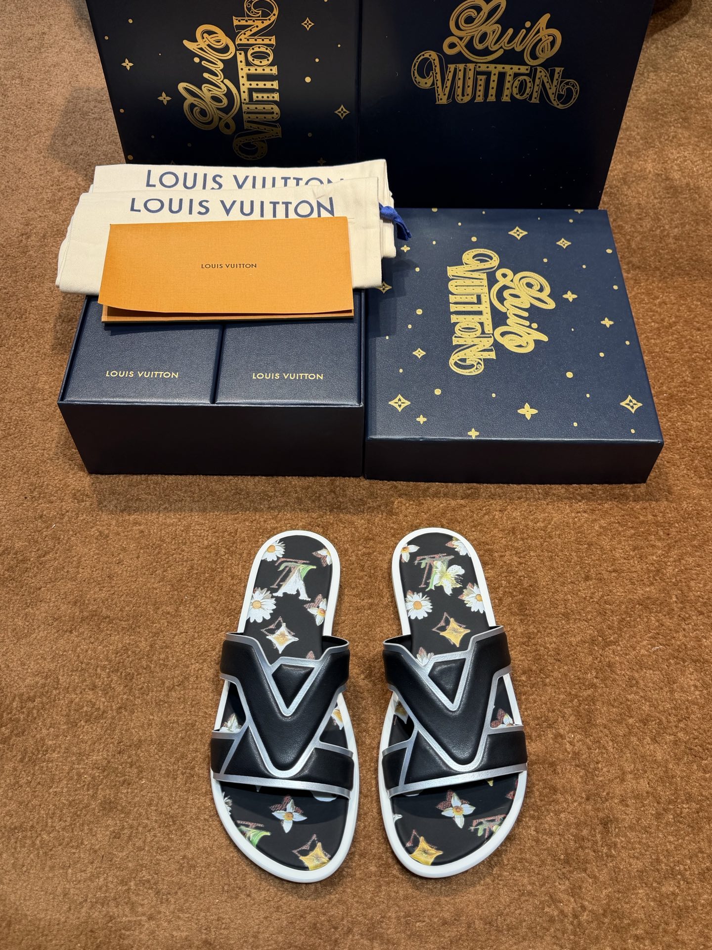 루이비통 신발 98205 Louis Vuitton Shoes
