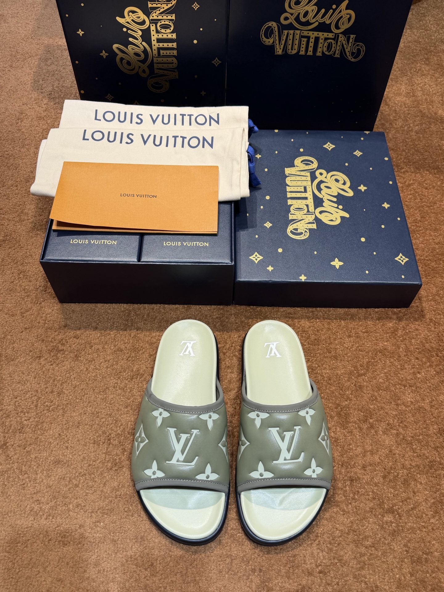루이비통 신발 105485 Louis Vuitton Shoes