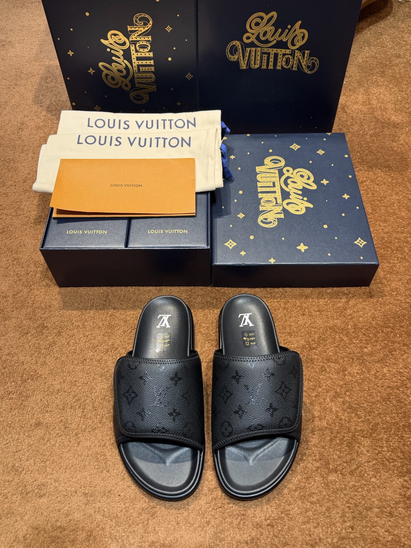 루이비통 신발 105487 Louis Vuitton Shoes