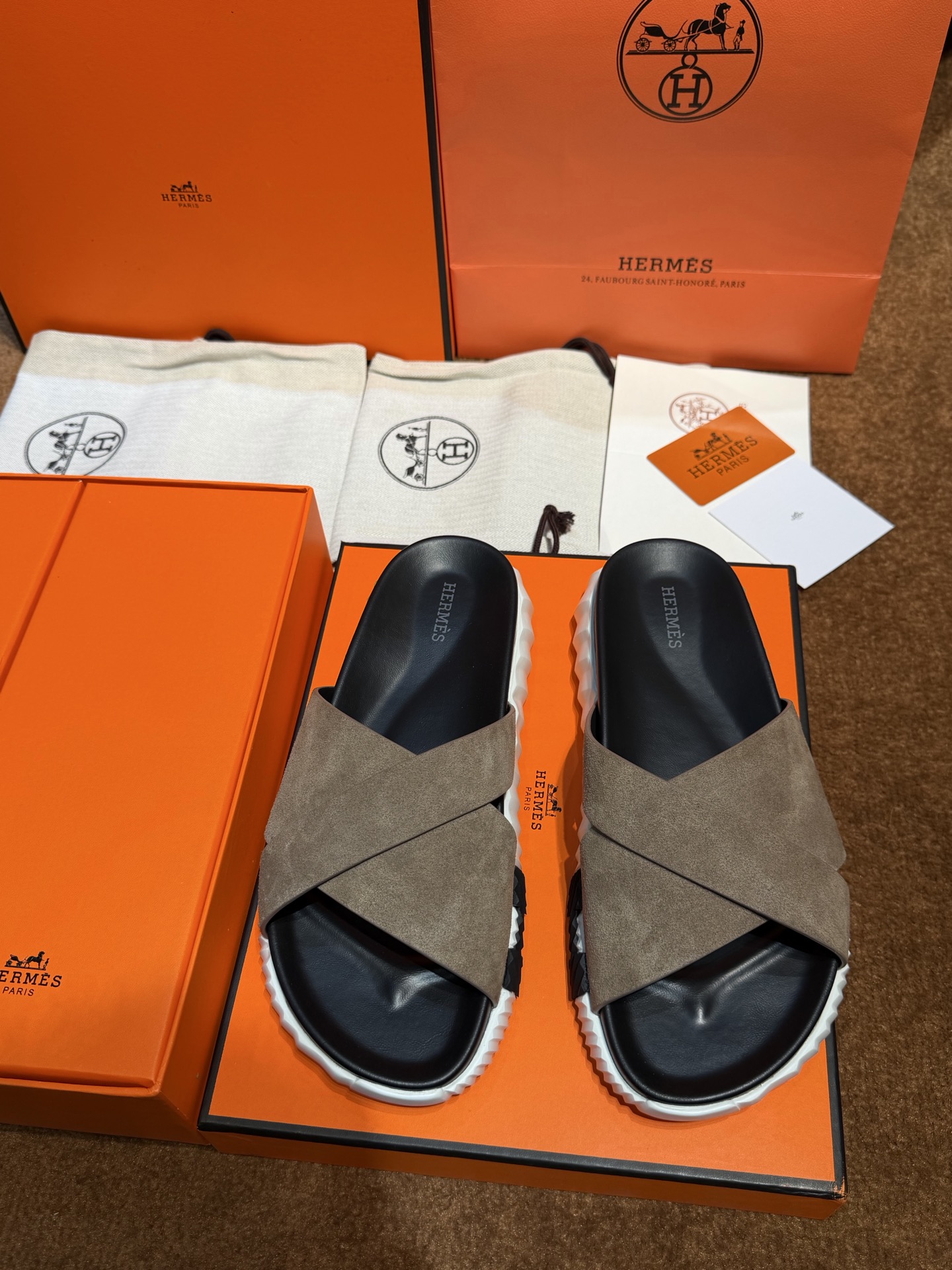 에르메스 신발 129604 Hermes Shoes 썸네일 이미지