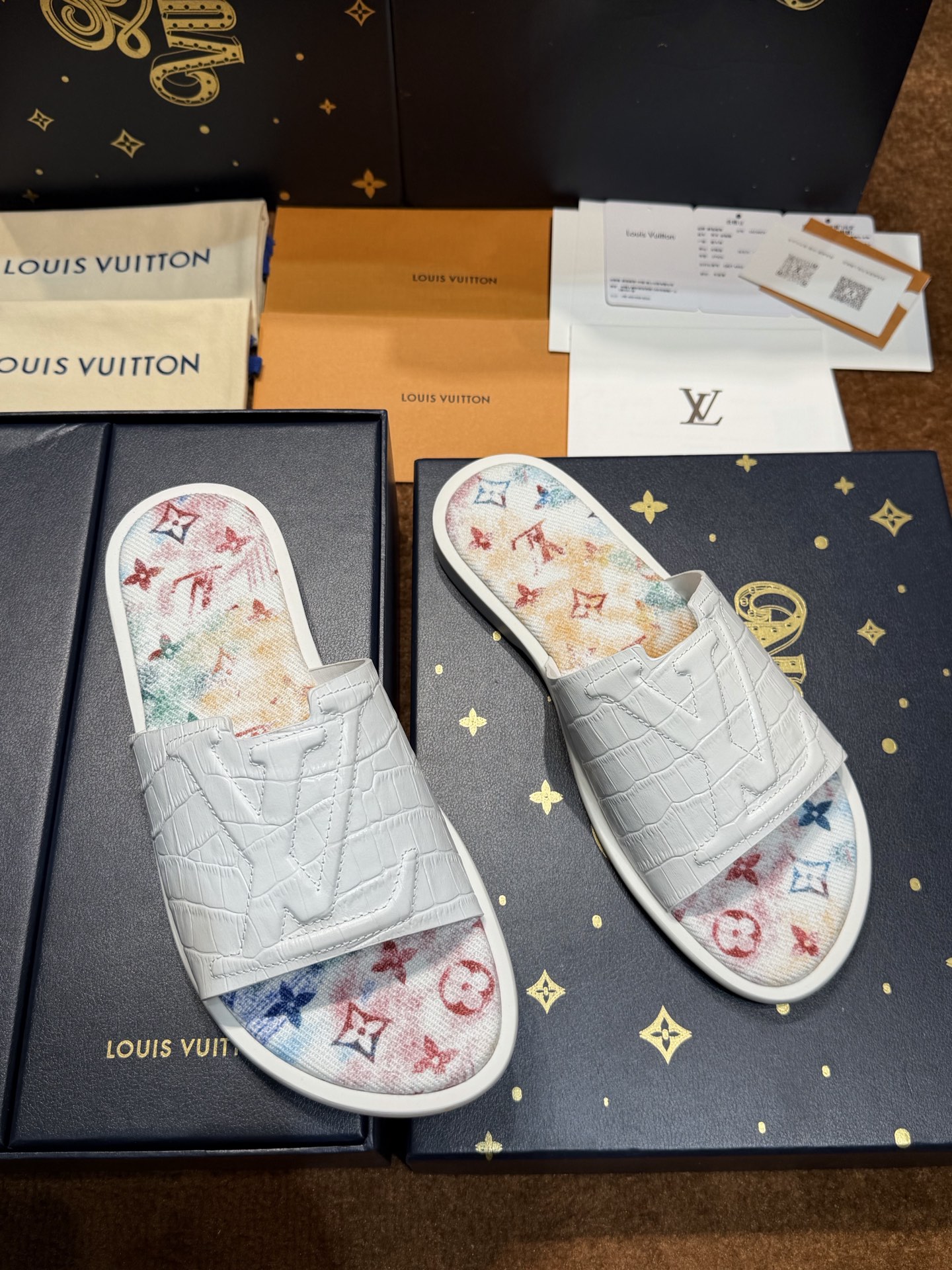 루이비통 신발 129059 Louis Vuitton Shoes 썸네일 이미지