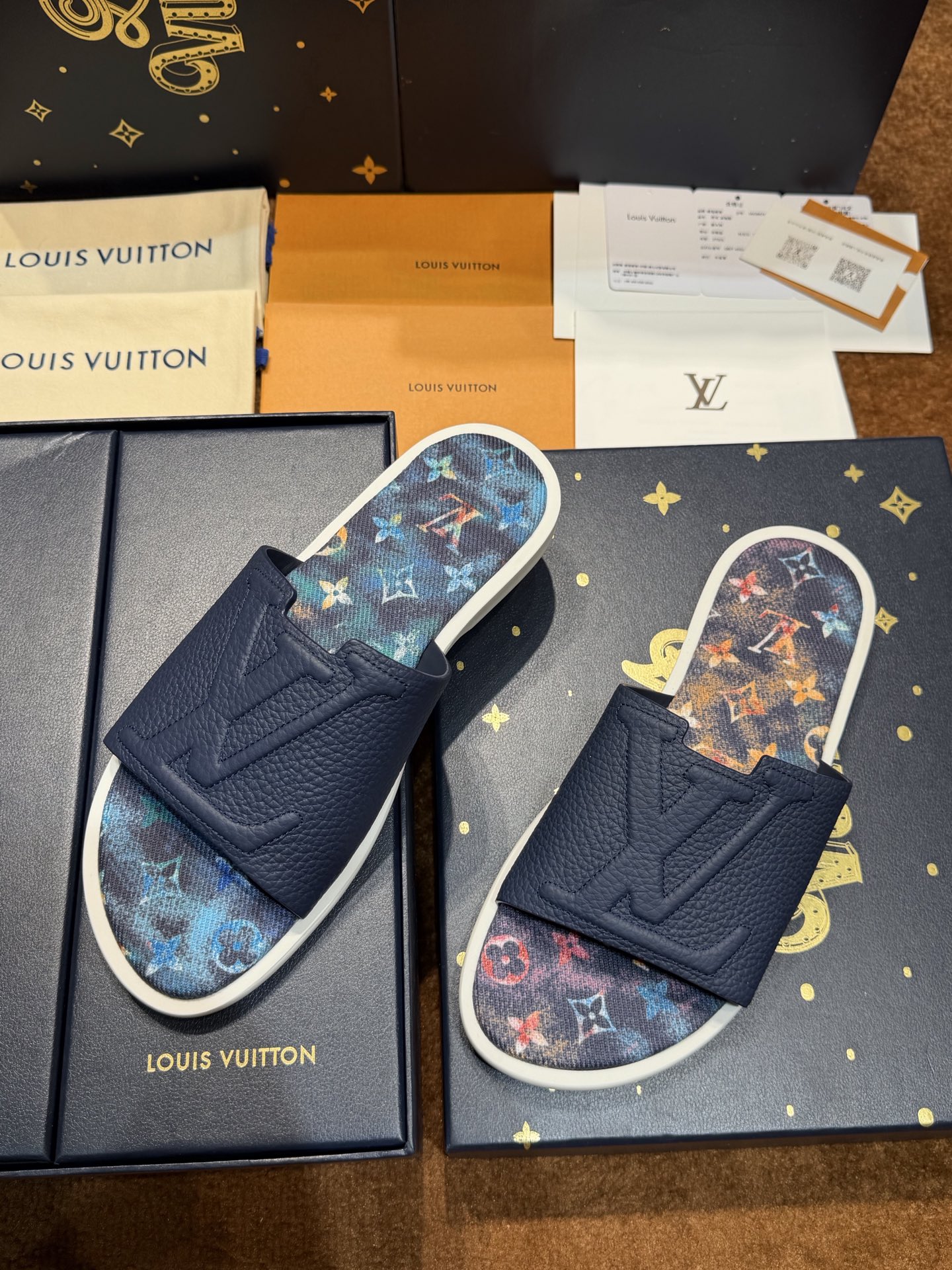 루이비통 신발 129057 Louis Vuitton Shoes 썸네일 이미지