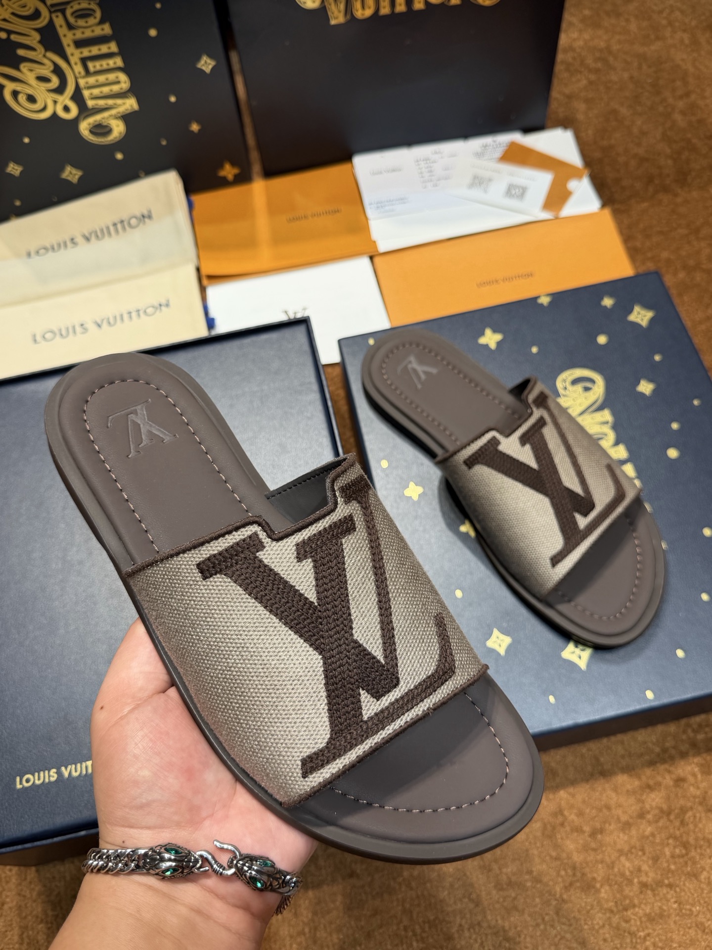 루이비통 신발 155441 Louis Vuitton Sandals 상세 이미지 5