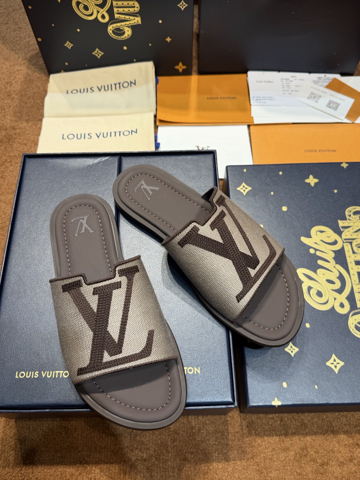 루이비통 신발 155441 Louis Vuitton Sandals 상세 이미지 3