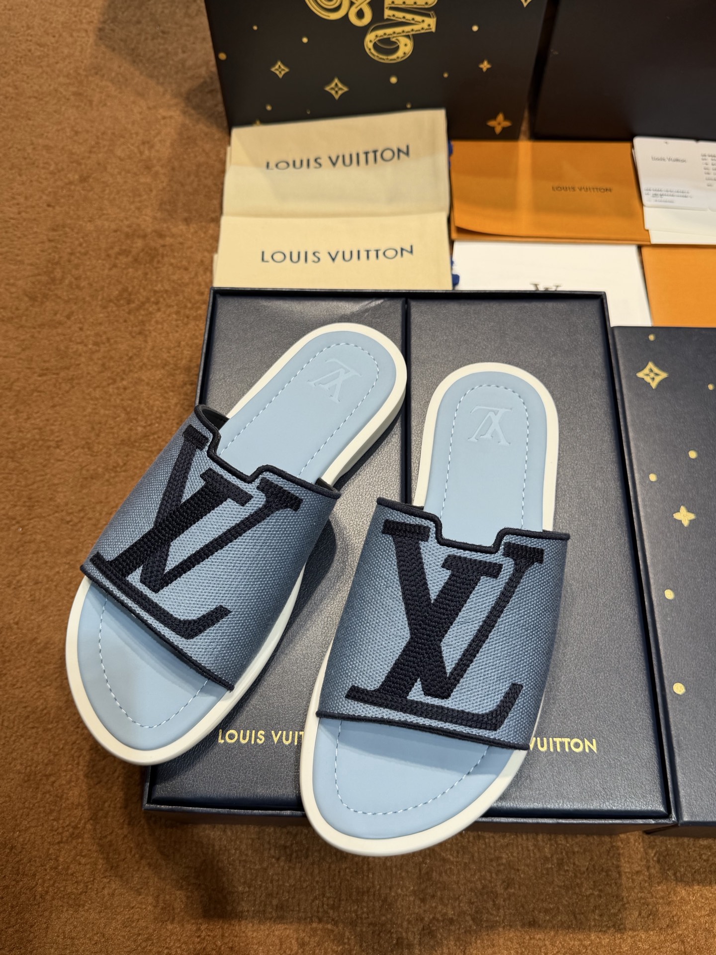 루이비통 신발 155439 Louis Vuitton Sandals 상세 이미지 2