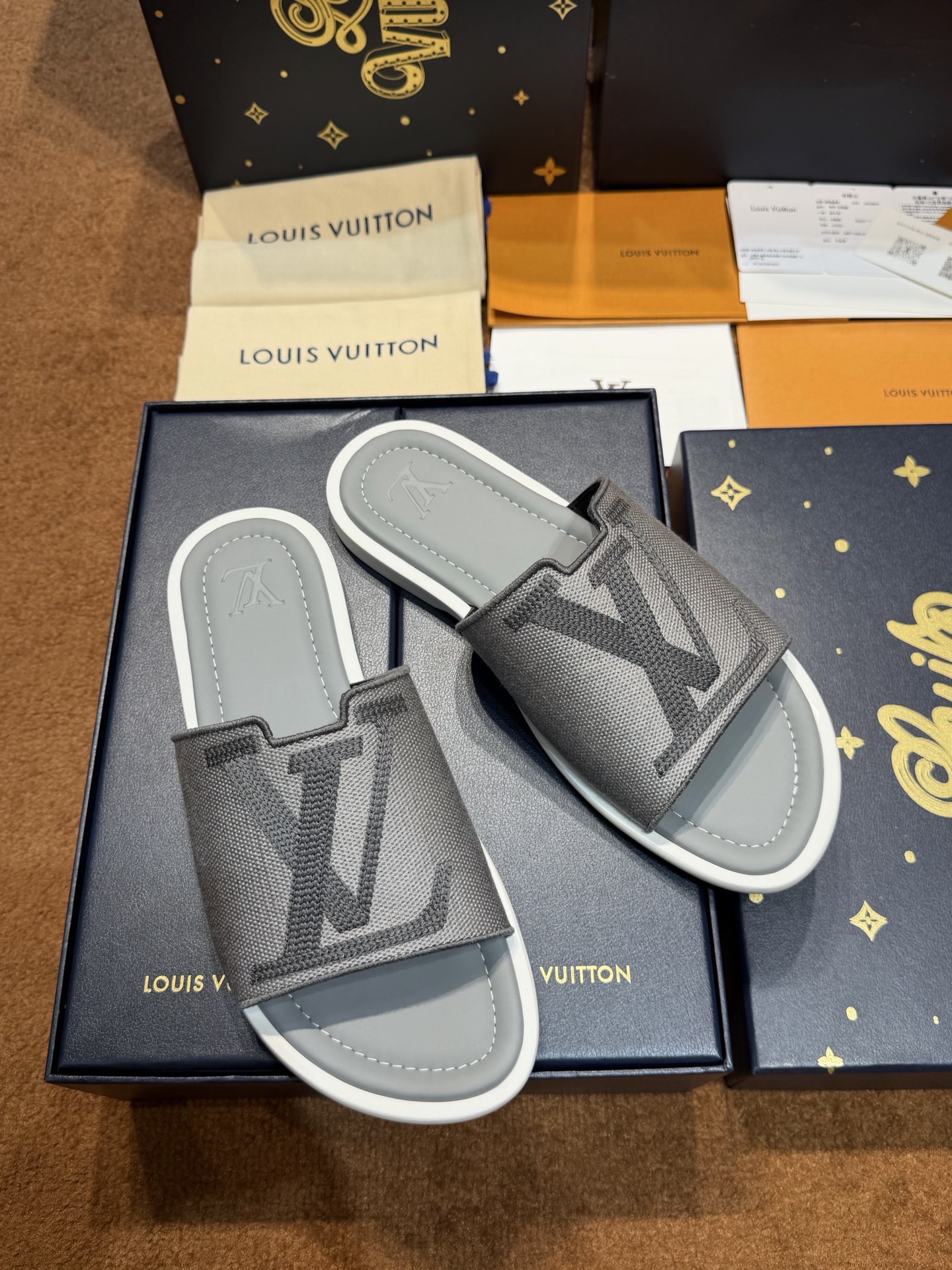 루이비통 신발 155437 Louis Vuitton Sandals 상세 이미지 3
