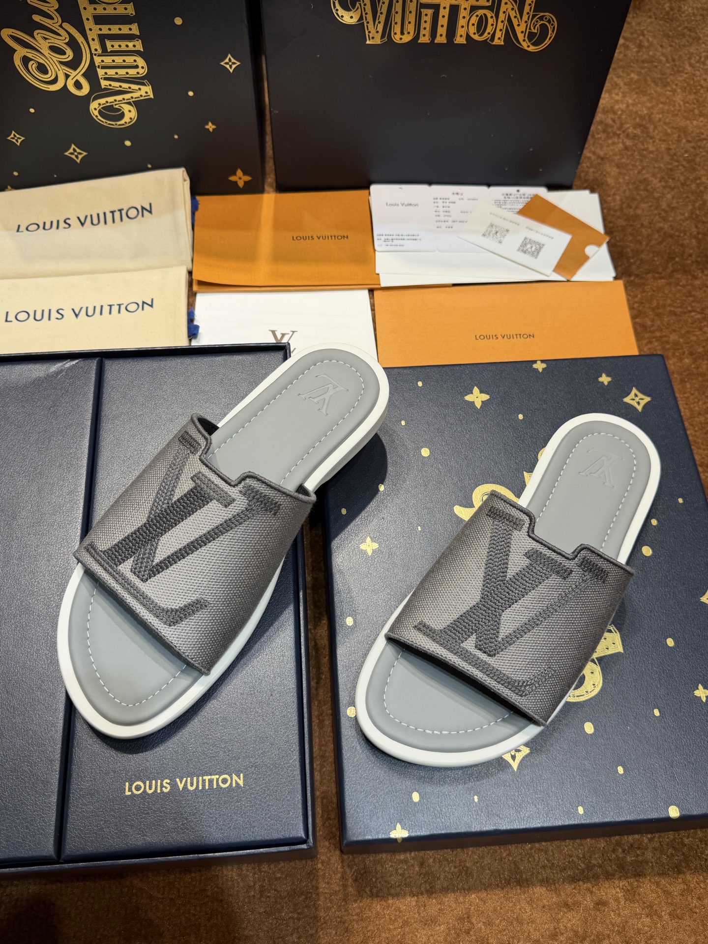 루이비통 신발 155437 Louis Vuitton Sandals 상세 이미지 4