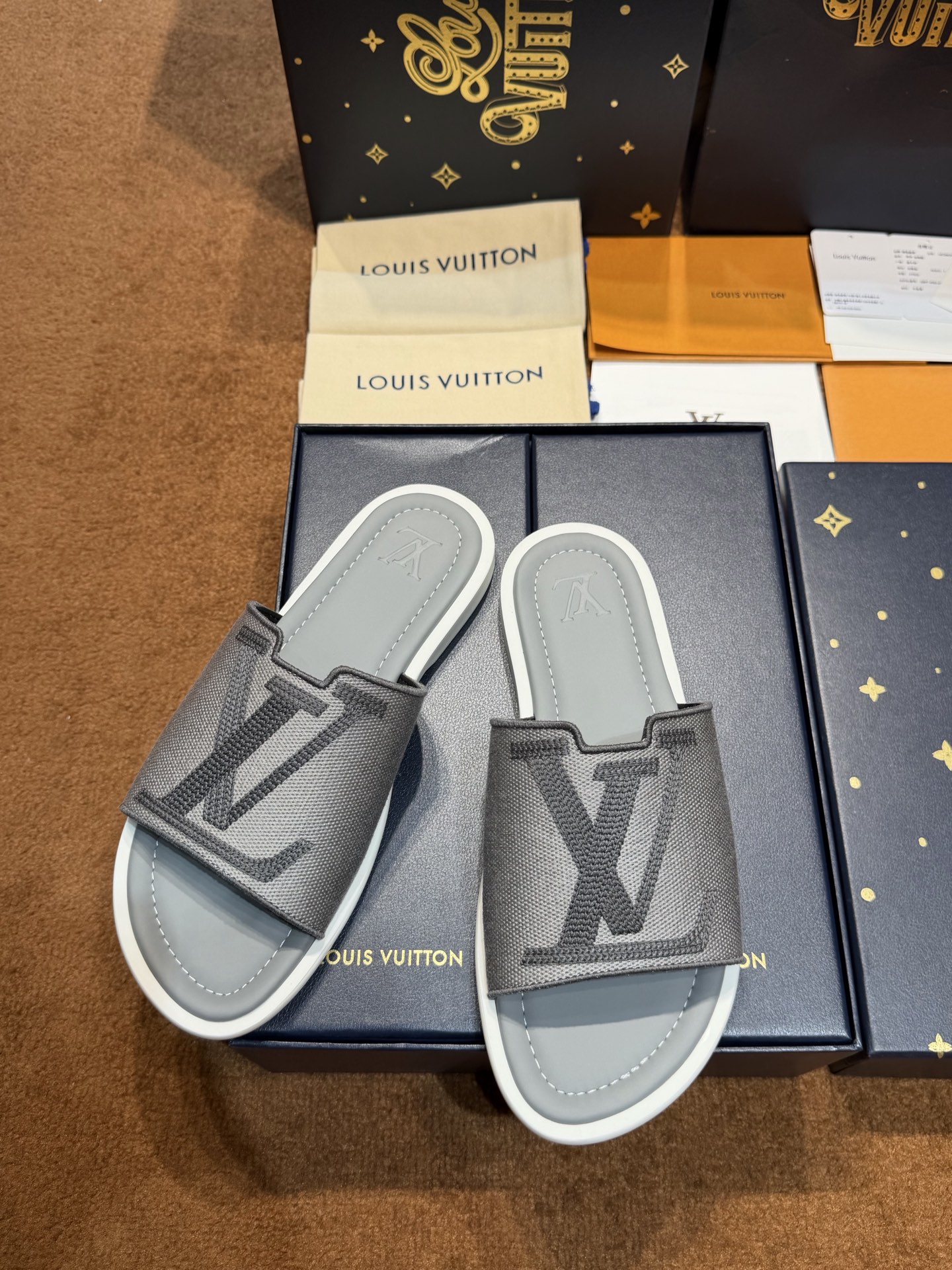 루이비통 신발 155437 Louis Vuitton Sandals 상세 이미지 2