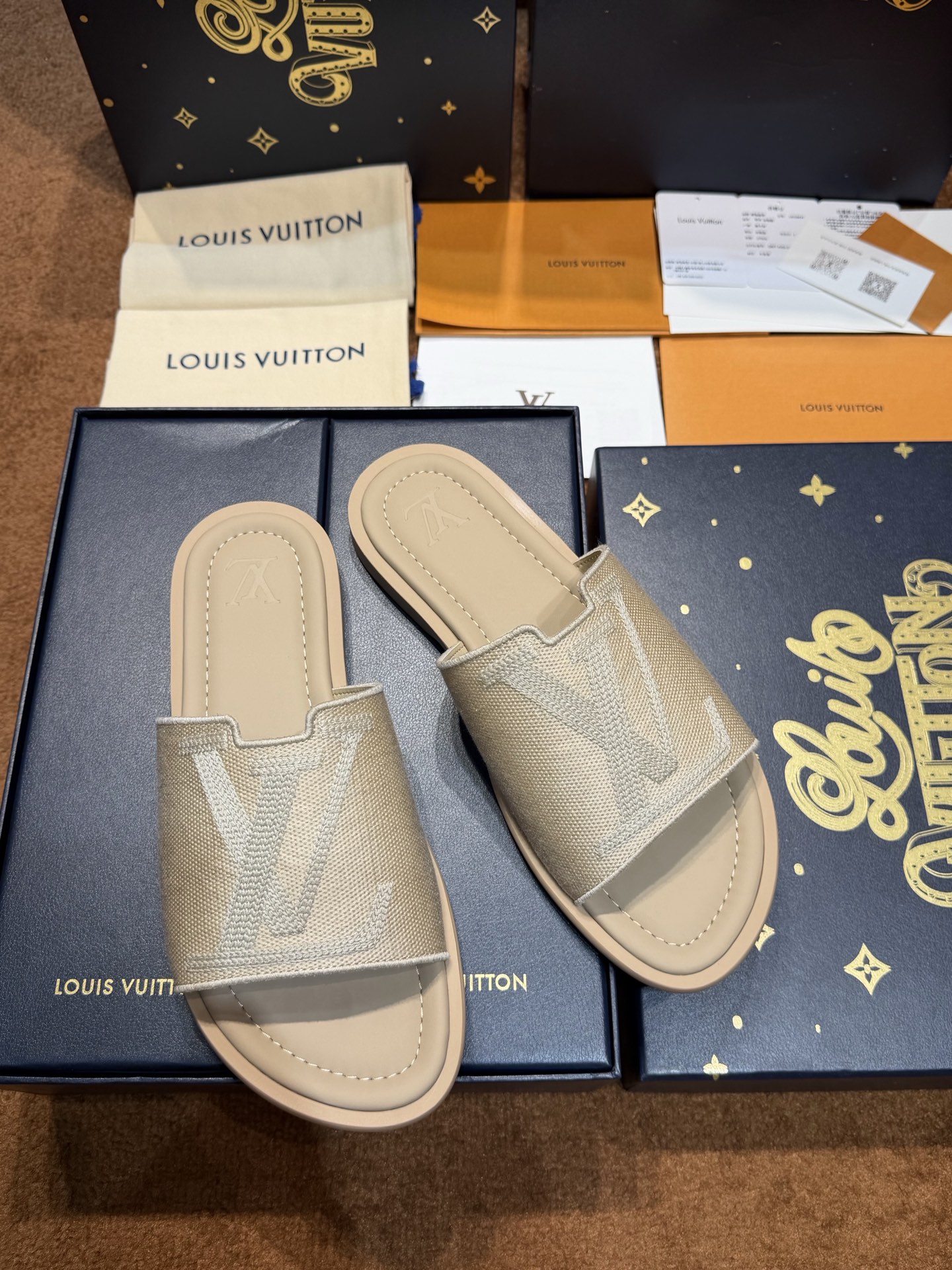 루이비통 신발 155436 Louis Vuitton Sandals 상세 이미지 3