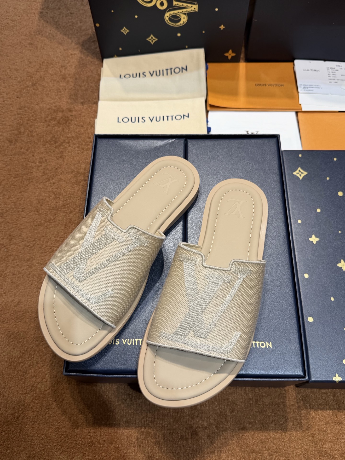 루이비통 신발 155436 Louis Vuitton Sandals 상세 이미지 2
