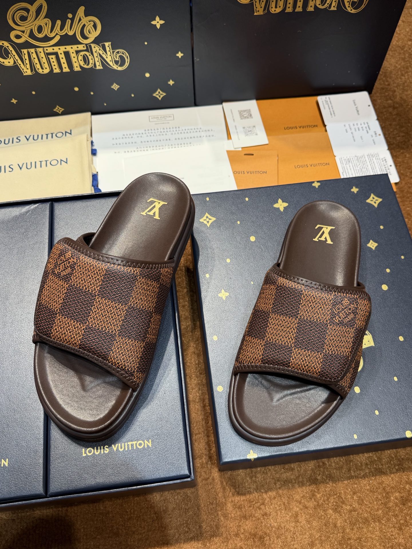 루이비통 신발 155434 Louis Vuitton Sandals 상세 이미지 4