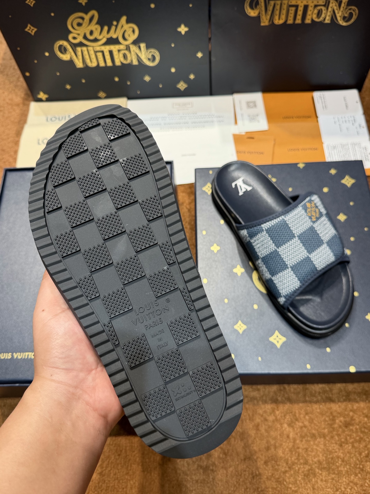 루이비통 신발 155432 Louis Vuitton Sandals 상세 이미지 6