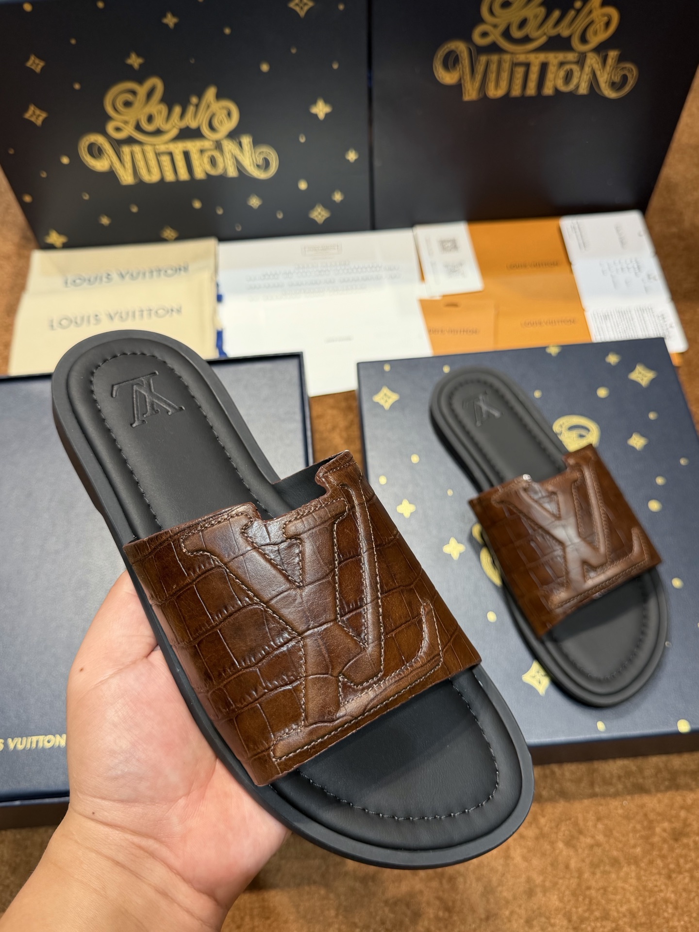 루이비통 신발 155425 Louis Vuitton Sandals 상세 이미지 4