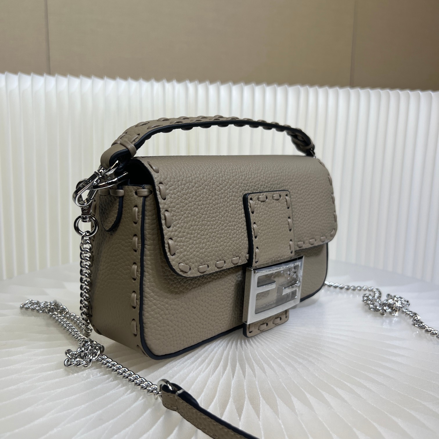 Fendi Baguette Mini Handbag in Gray Cuoio Romano Leather with FF Clasp 3 a1719557041252 1647