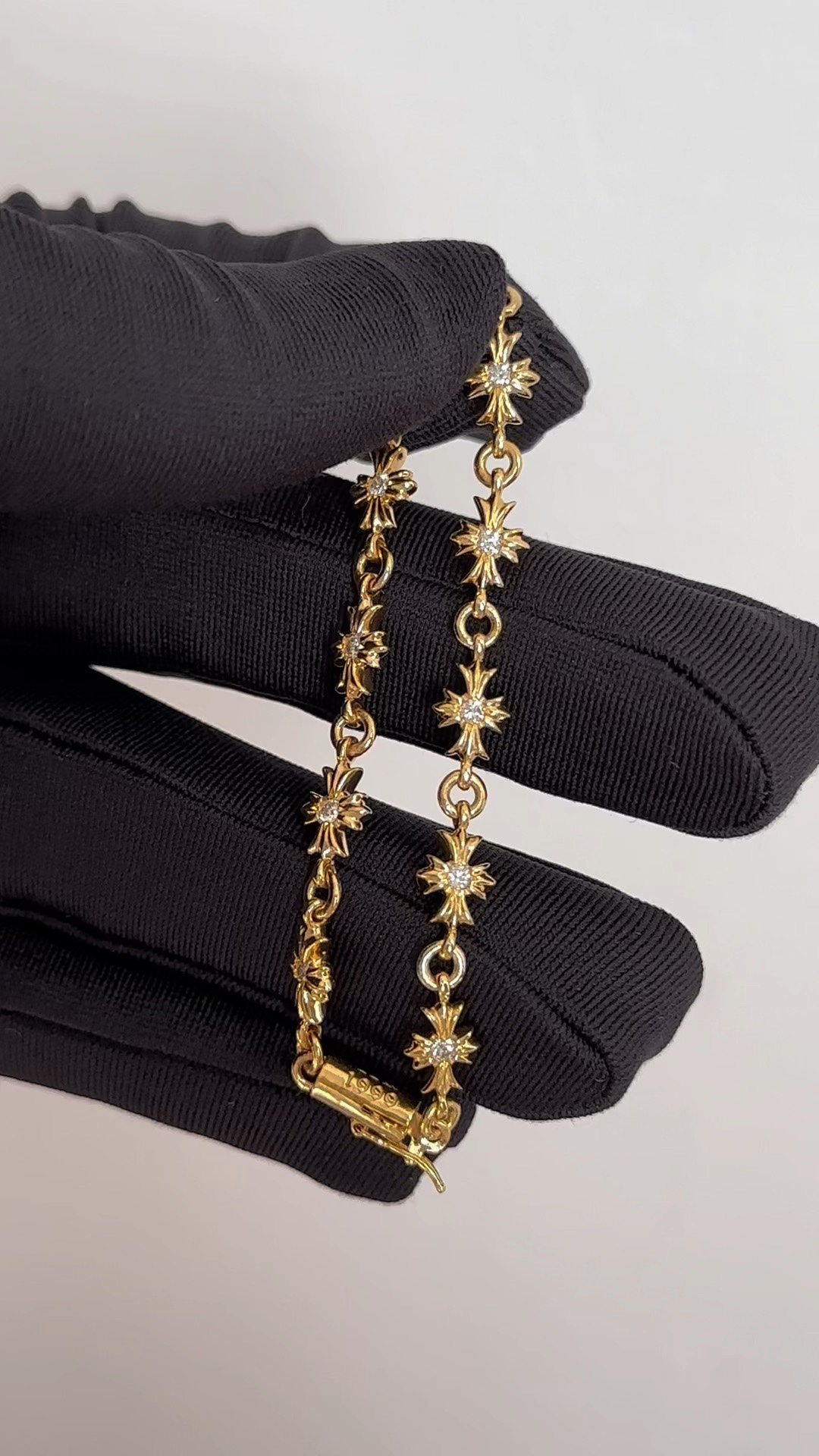 Custom Gold-Plated Diamond Setting, Bracelet Bangle