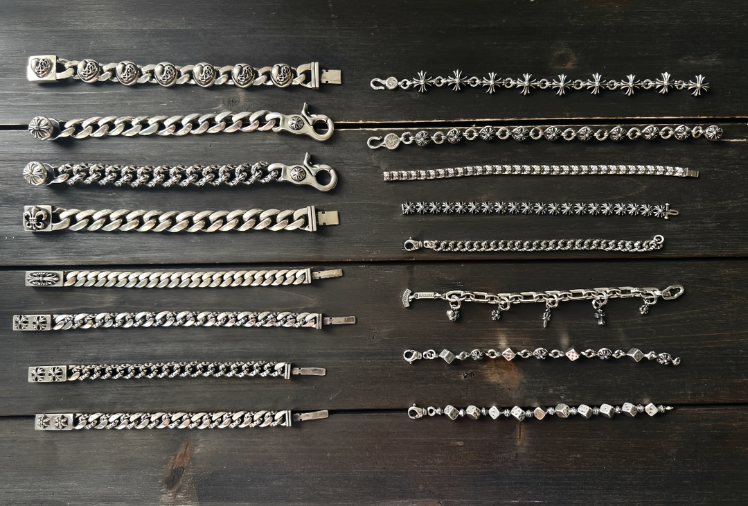 Bracelets & Bangles