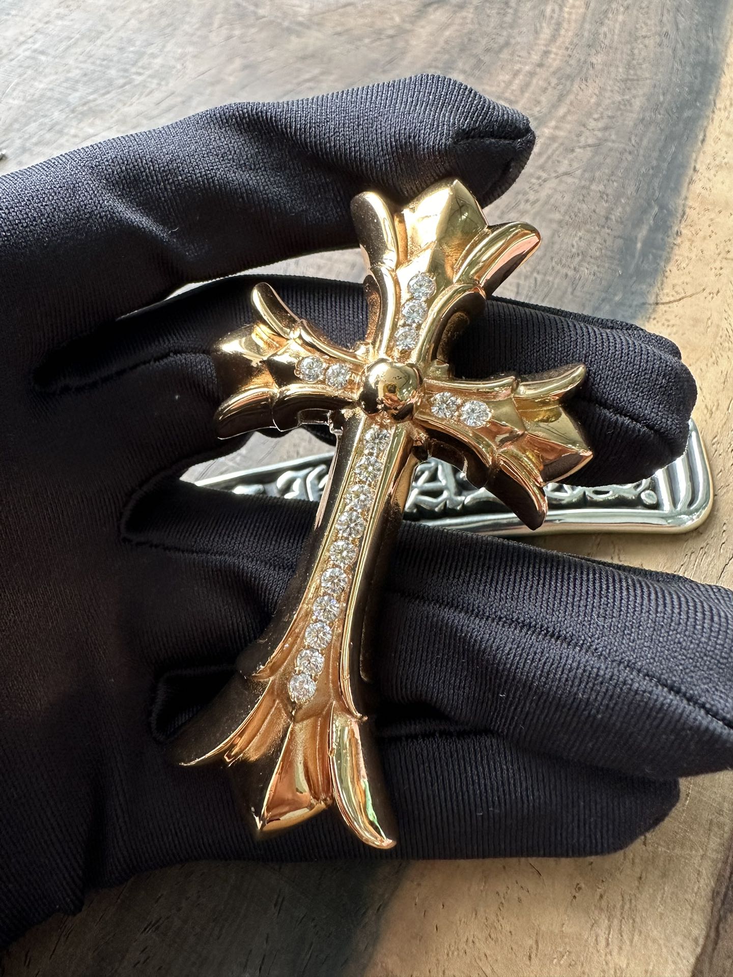 Gold-plated custom with diamond setting