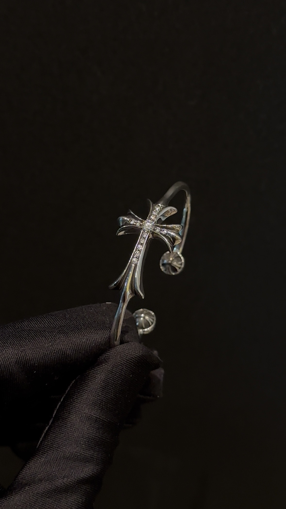 Bracelets and bangles, 925 silver with diamond customization