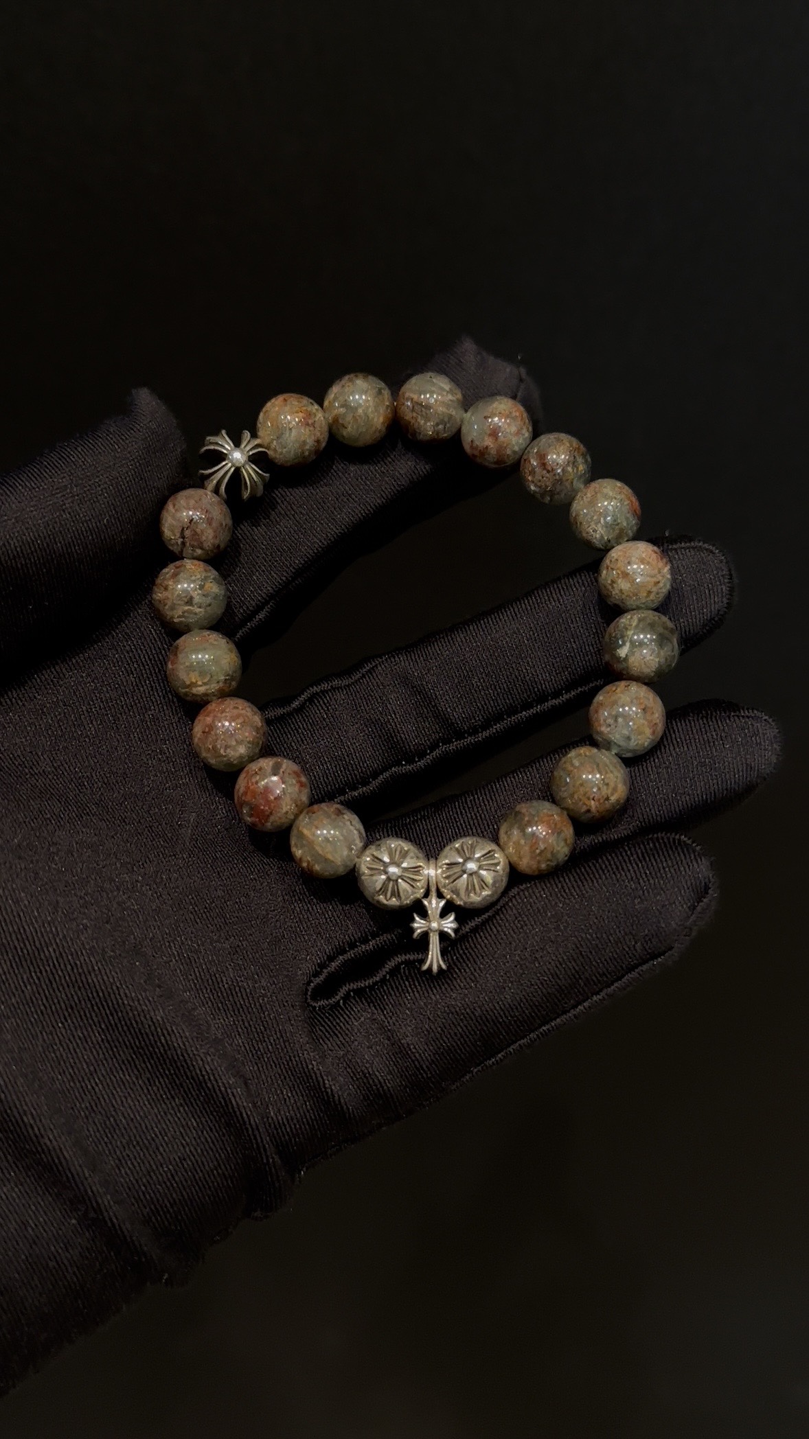 Silver bead bracelet